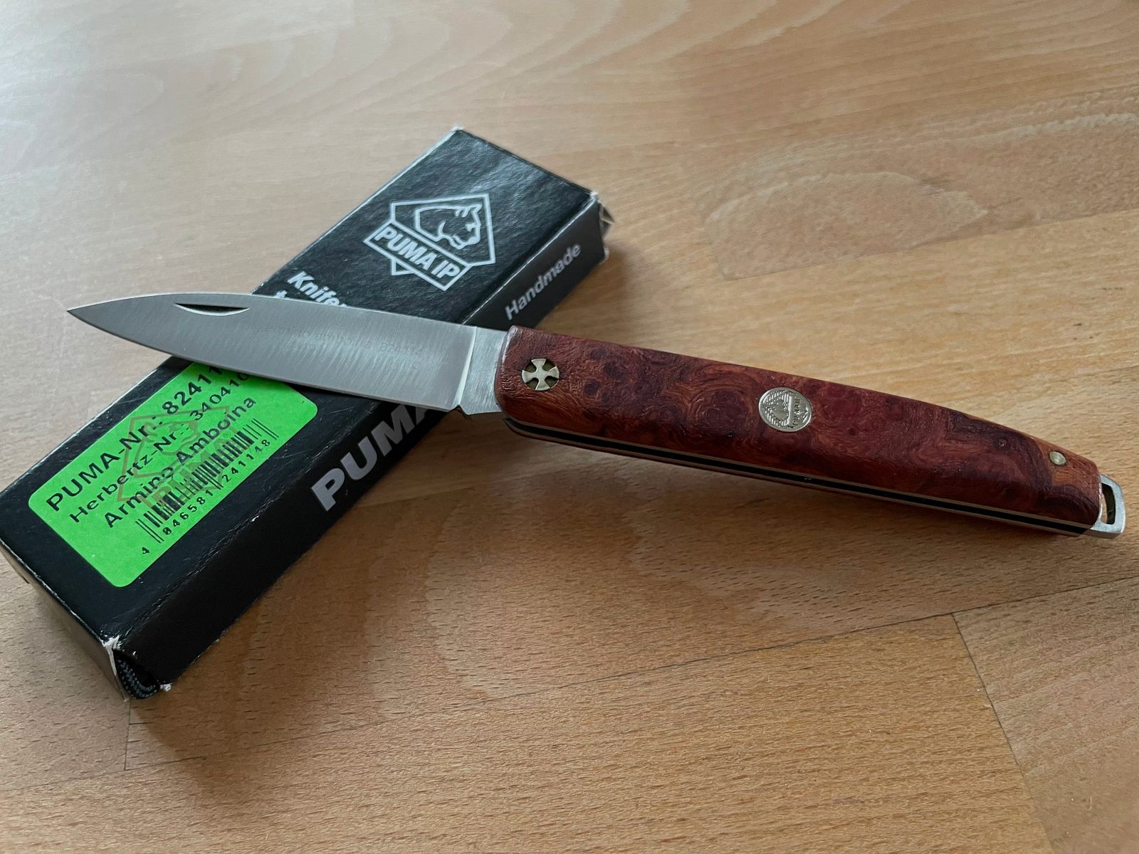 Various Puma knives from collection liquidation