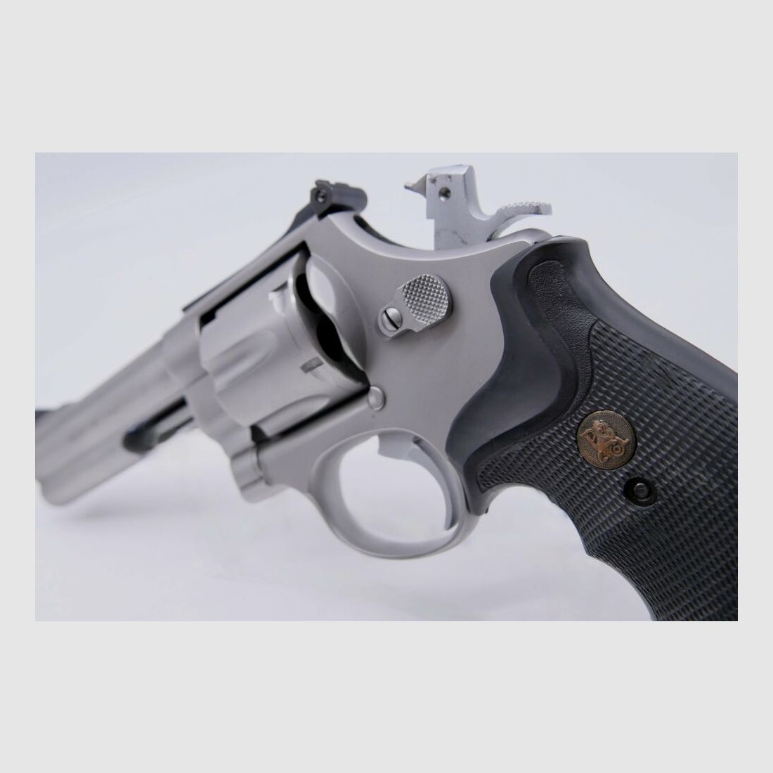Smith & Wesson .45Auto Model of 1988 5' Lauf Gummigriffschalen 6-schüssige .45Auto