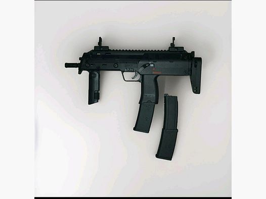 HK/Umarex MP7A1 GBB Airsoftreplika + Ersatzmagazin