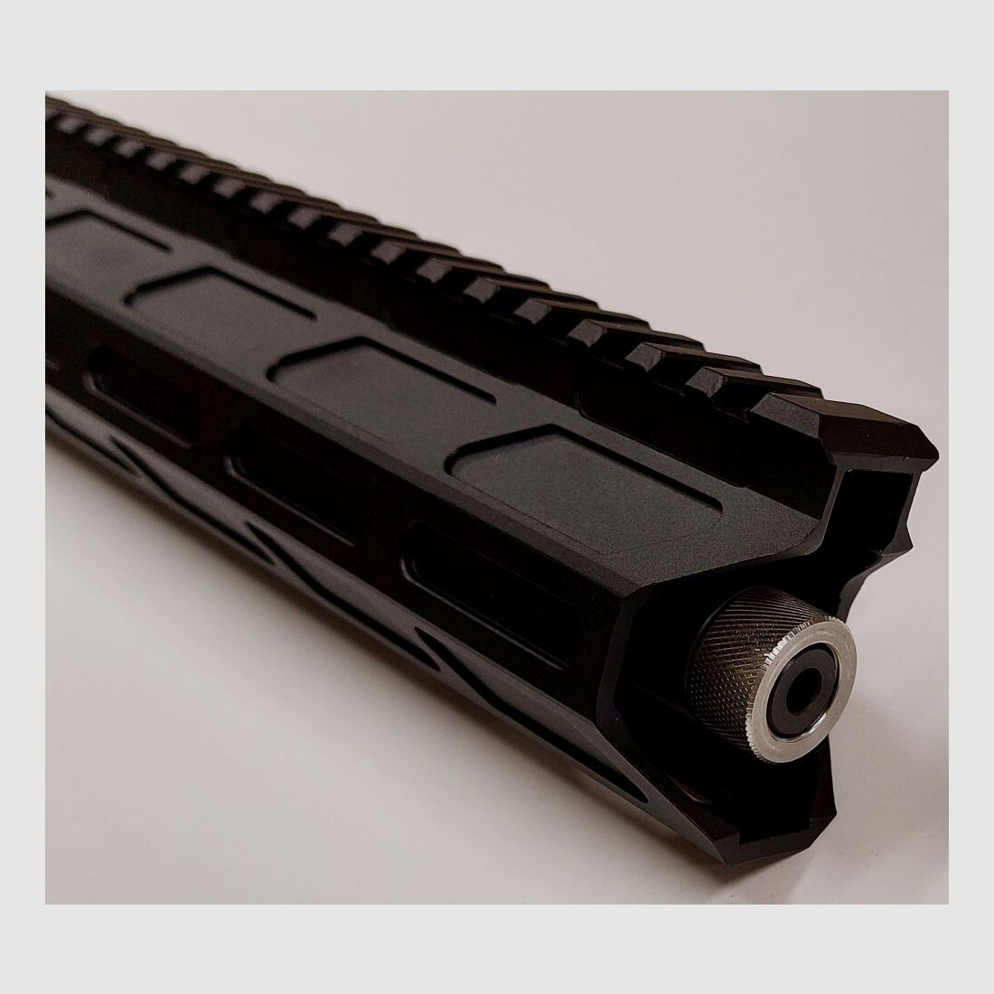 Schwaben Arms GmbH Wechselsystem SAR M15-22 MATCH im Kaliber .22L.R. passend für AR15 mit Laufgewinde 1/2-28 UNEF