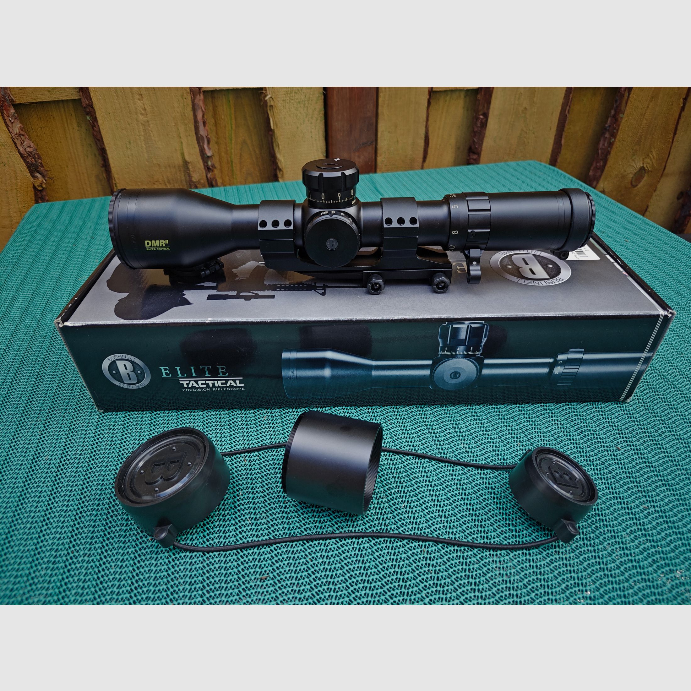 Celownik optyczny Bushnell Elite Tactical 3,5-21x50 DMR II