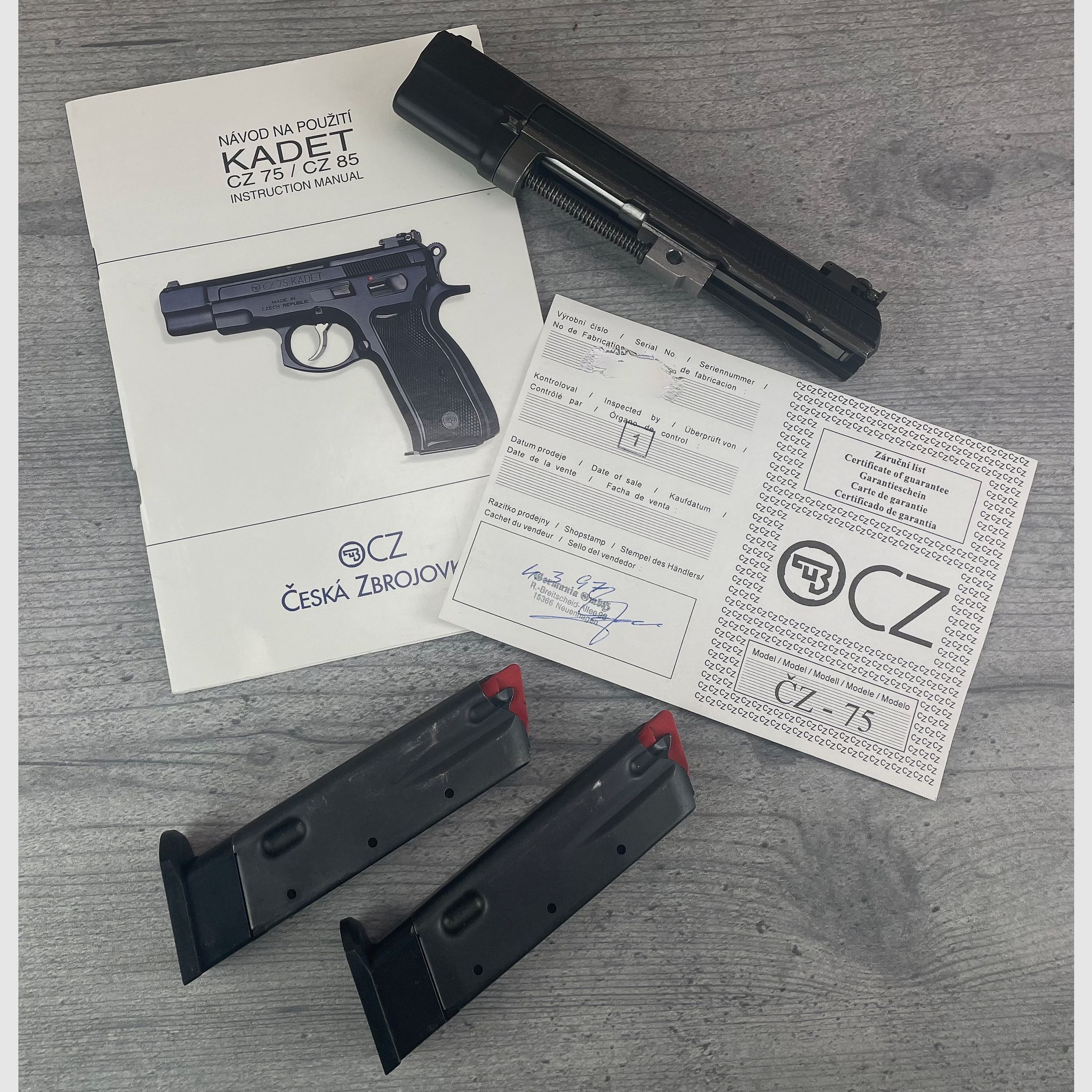 CZ 75 conversion system Kadet .22l.r. barrel length: 11.7cm