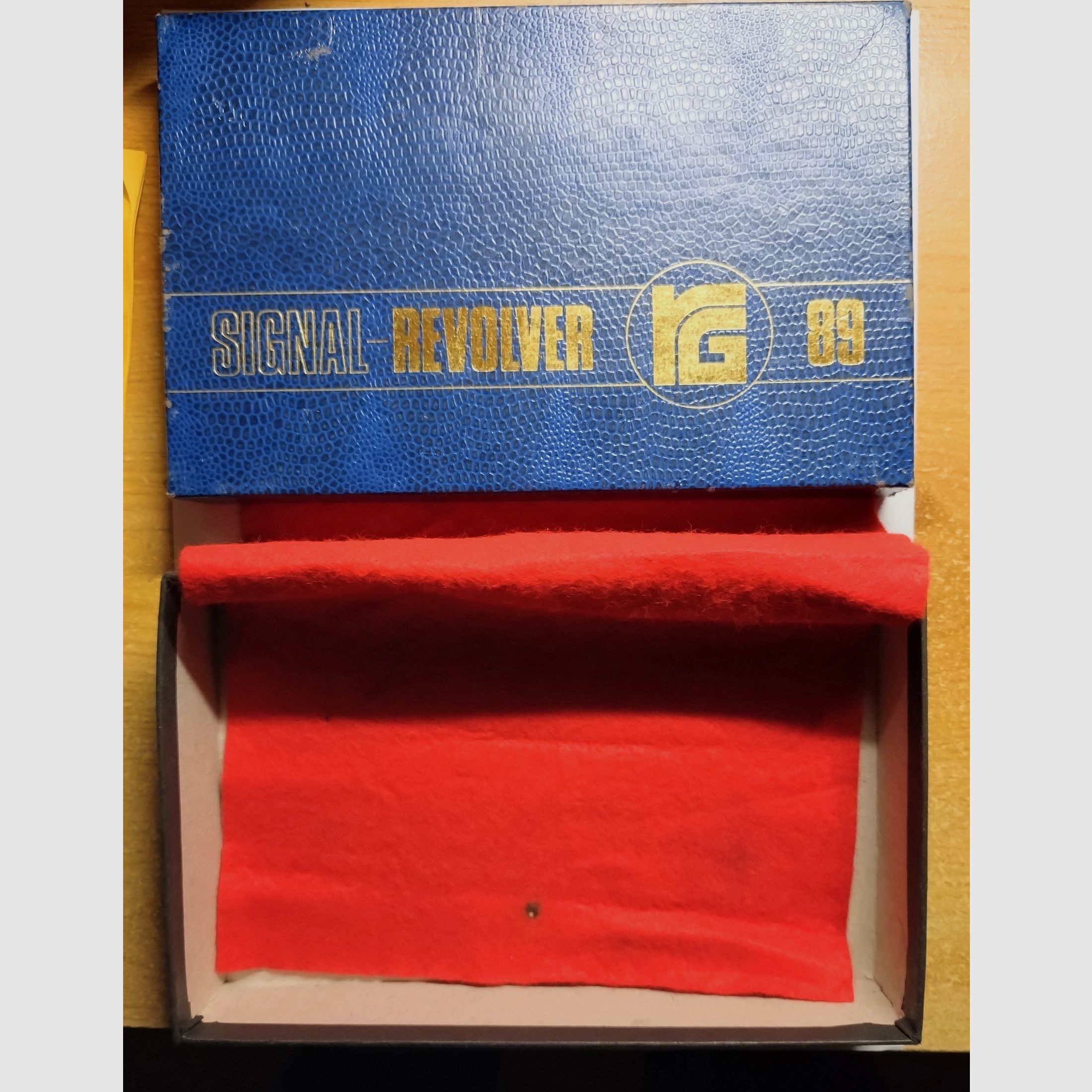 Packaging for RG 89 (without revolver)