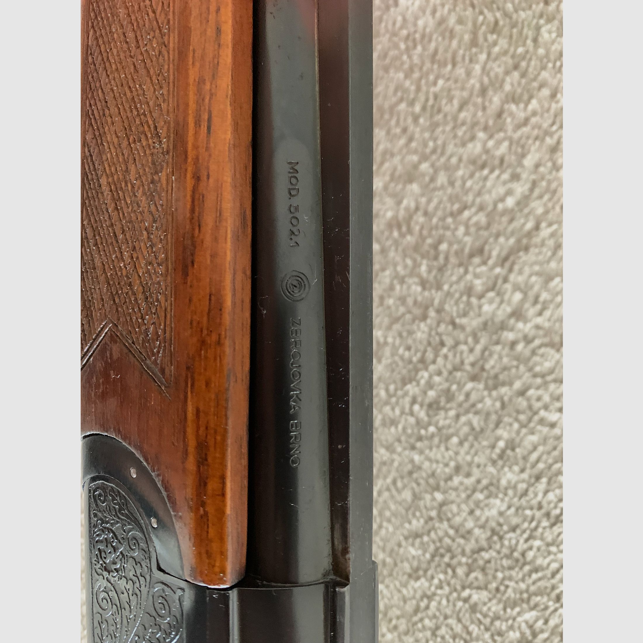 Selling double-barreled rifle BRNO 502.1