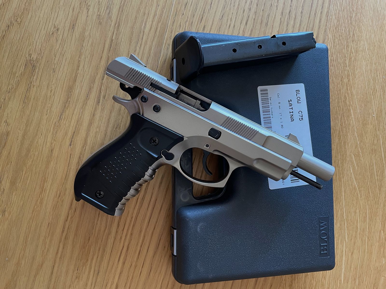BLOW C75 Satin - 9 mm P.A.K. – pistola a salve - replica CZ-75 – spedizione in tutta l’UE
