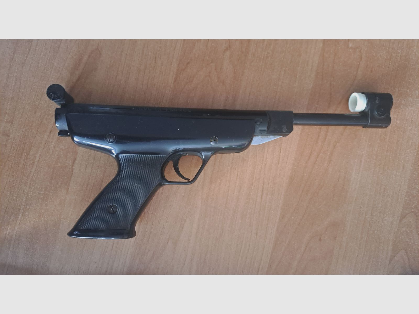 Manu-Arm Luftpistole Kal.: 4,5 mm (Defekt)