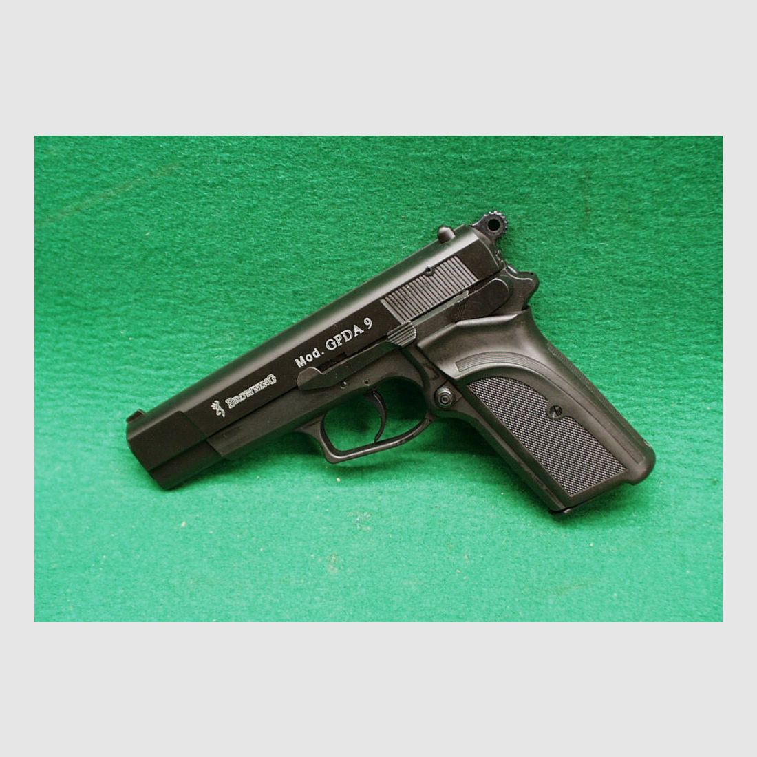 Pistolet d'alarme Browning GPDA 9, noir, image 1 sur 2