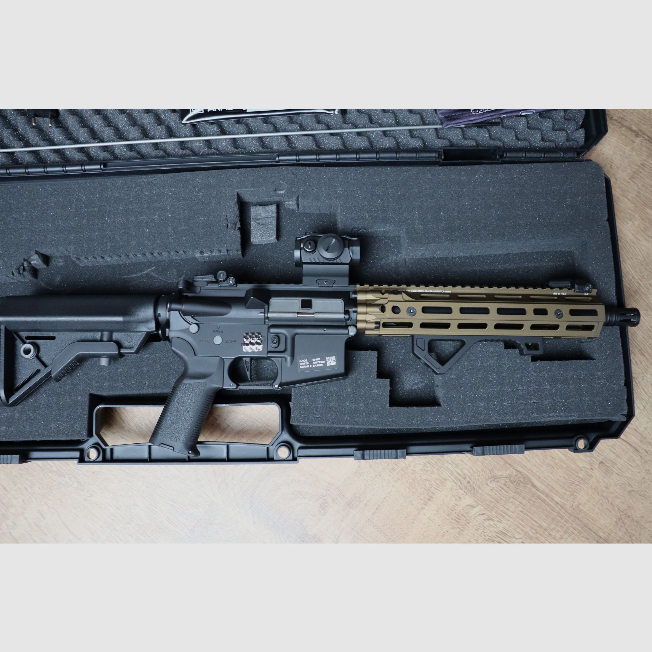 Specna Arms SA-E27 10,5" RIS III Edge mit HAL ETU, Chaos Bronze Paket