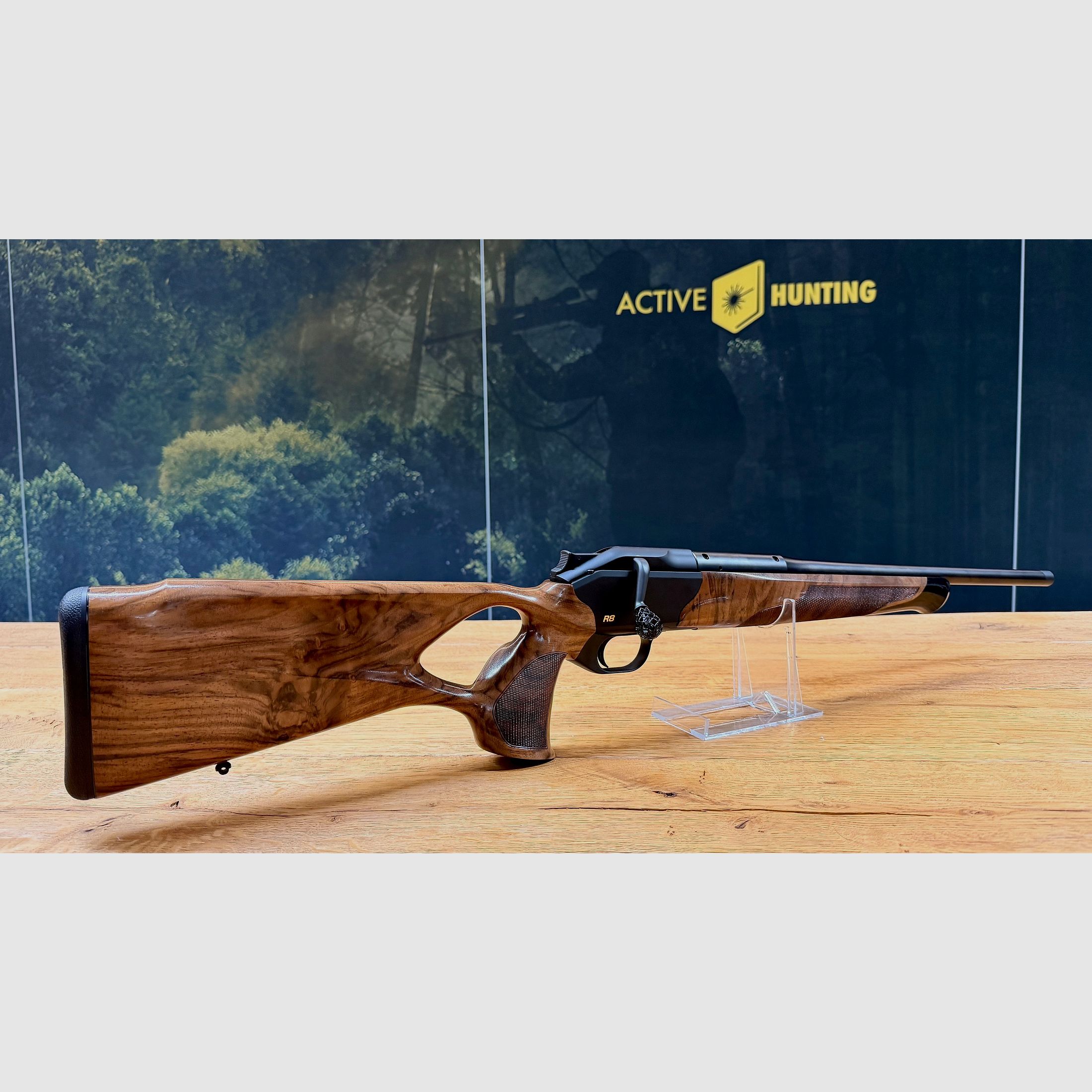 Blaser R8 Success / Holzklasse 4 / Kaliber u. Lauflänge nach Wahl / absolute Gelegenheit
