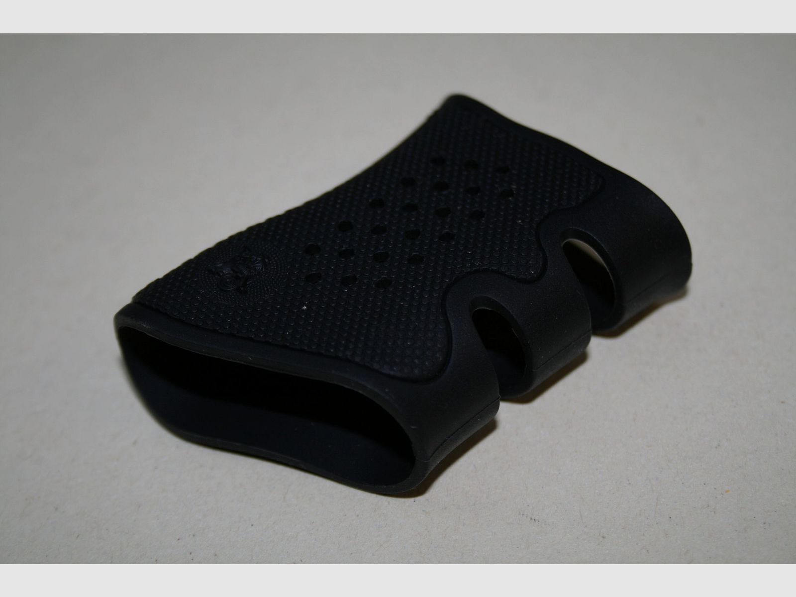 Chaussette de crosse Pachmayr pour pistolet Glock 19, image 1 sur 2