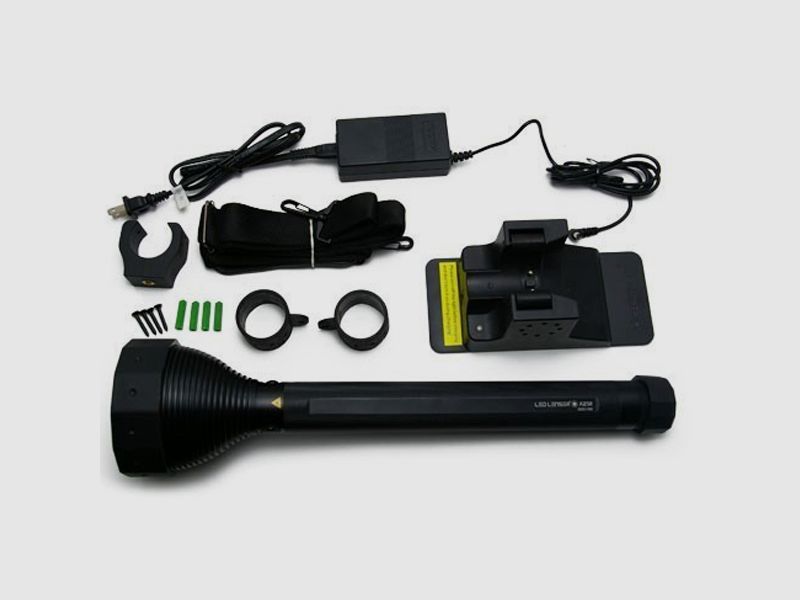 Linterna Led Lenser X21R recargable, imagen 3 de 4