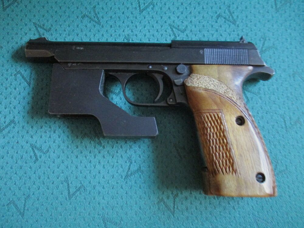 Pistola sportiva Olympia-TT replica di Norinco con peso della canna Olympia