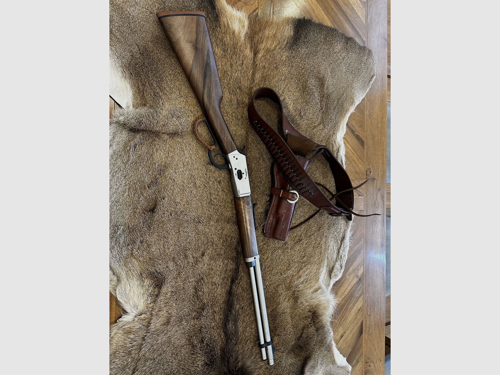 Karabin powtarzalny .357Mag Hugtek karabin powtarzalny .357Mag SN51