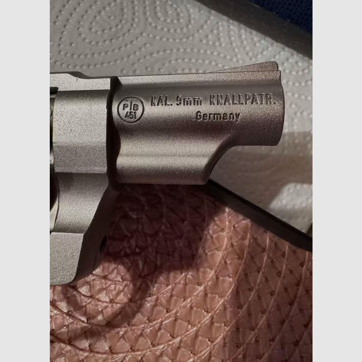 Röhm Gasrevolver (SRS) RG 89 Nickel Kal.9mm R Compatgriff