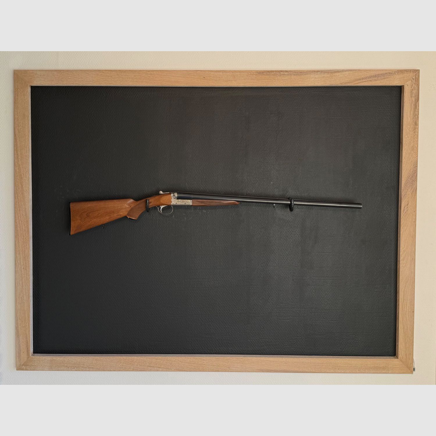 SKB 200E con disparador único calibre 12/70 en estado EXCELENTE