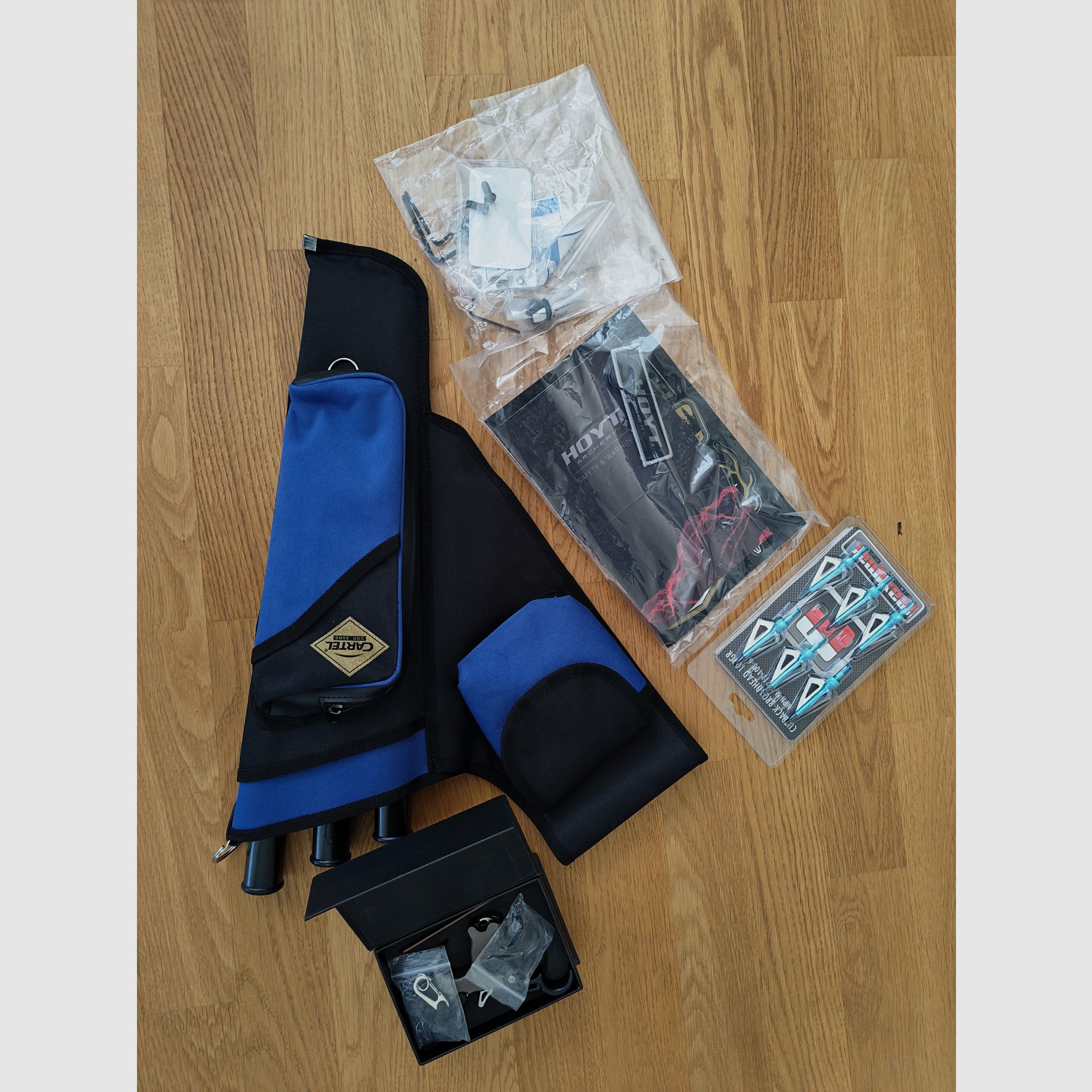 Hoyt Alpha AX-2 29 + Garmin Xero A1i + QAD Ultra Rest MX2 Set NUOVO
