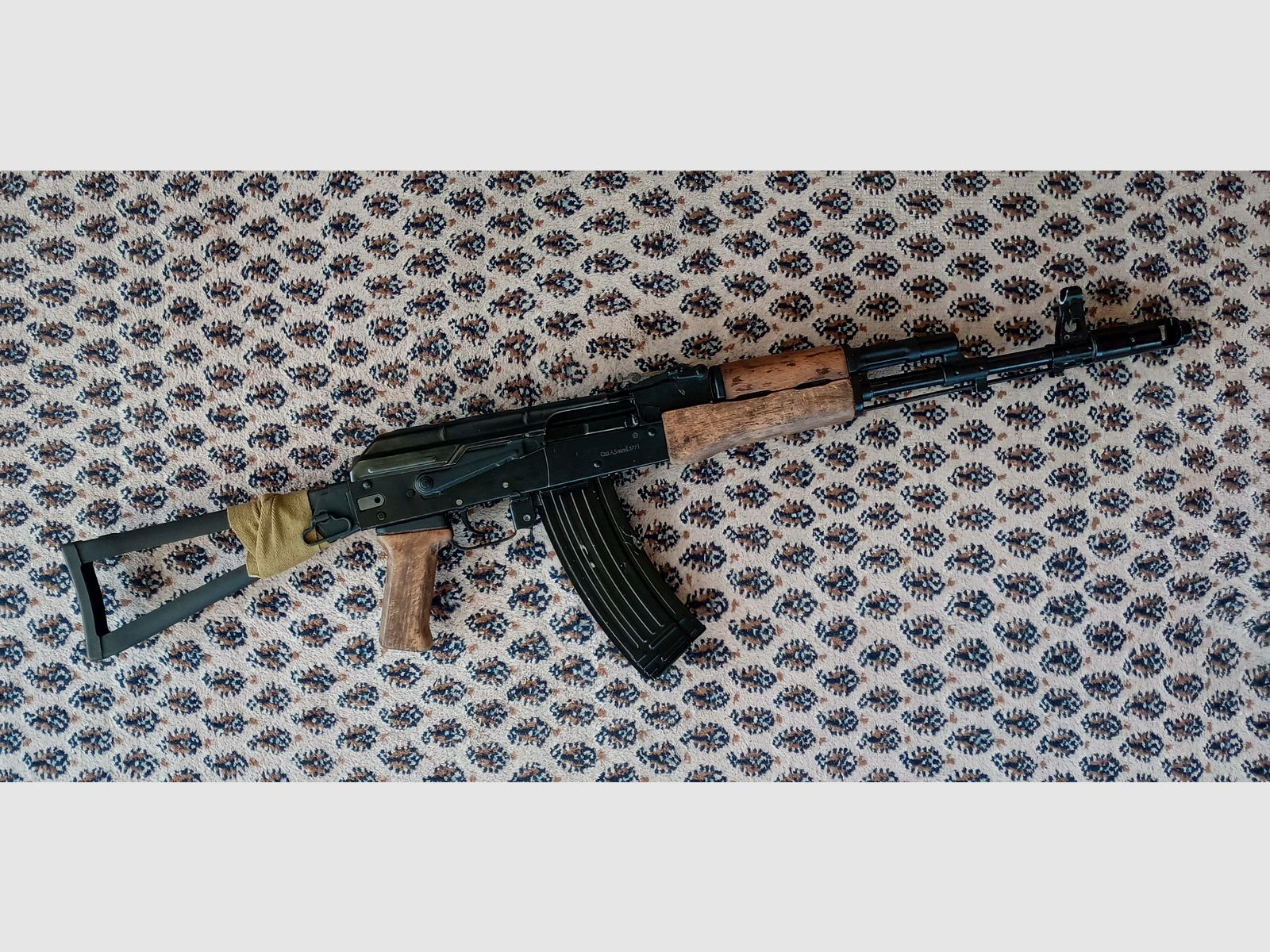 S.T.A.L.K.E.R Veteranen AKS-74 Holz Garnitur / Handschutz und Griff // auch geeignet für AKM und Yunker