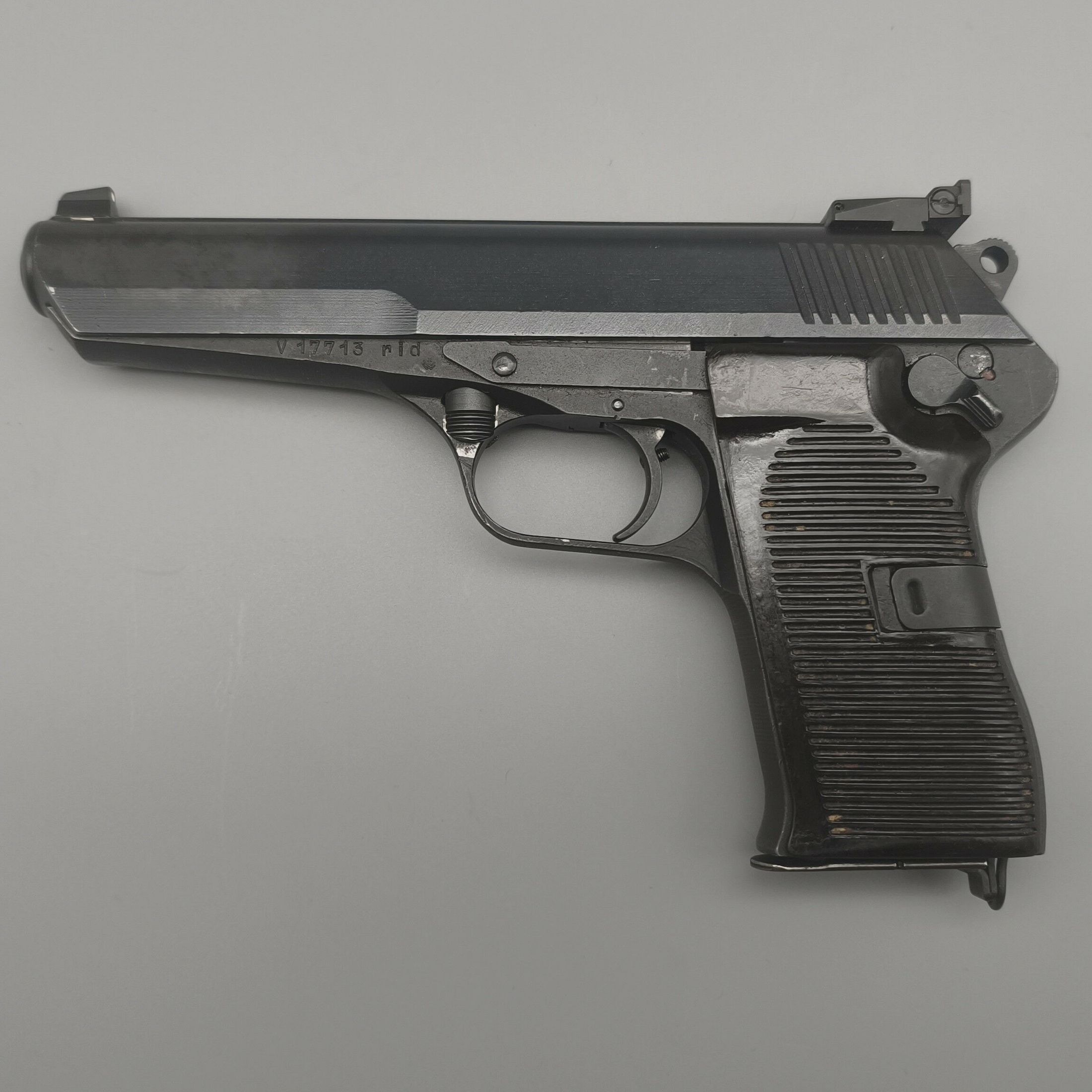 CZ/Brünner vz.52 Rollenverschluss Pistole mit Wechsellauf 7,62 Tokarev! 9mmLuger