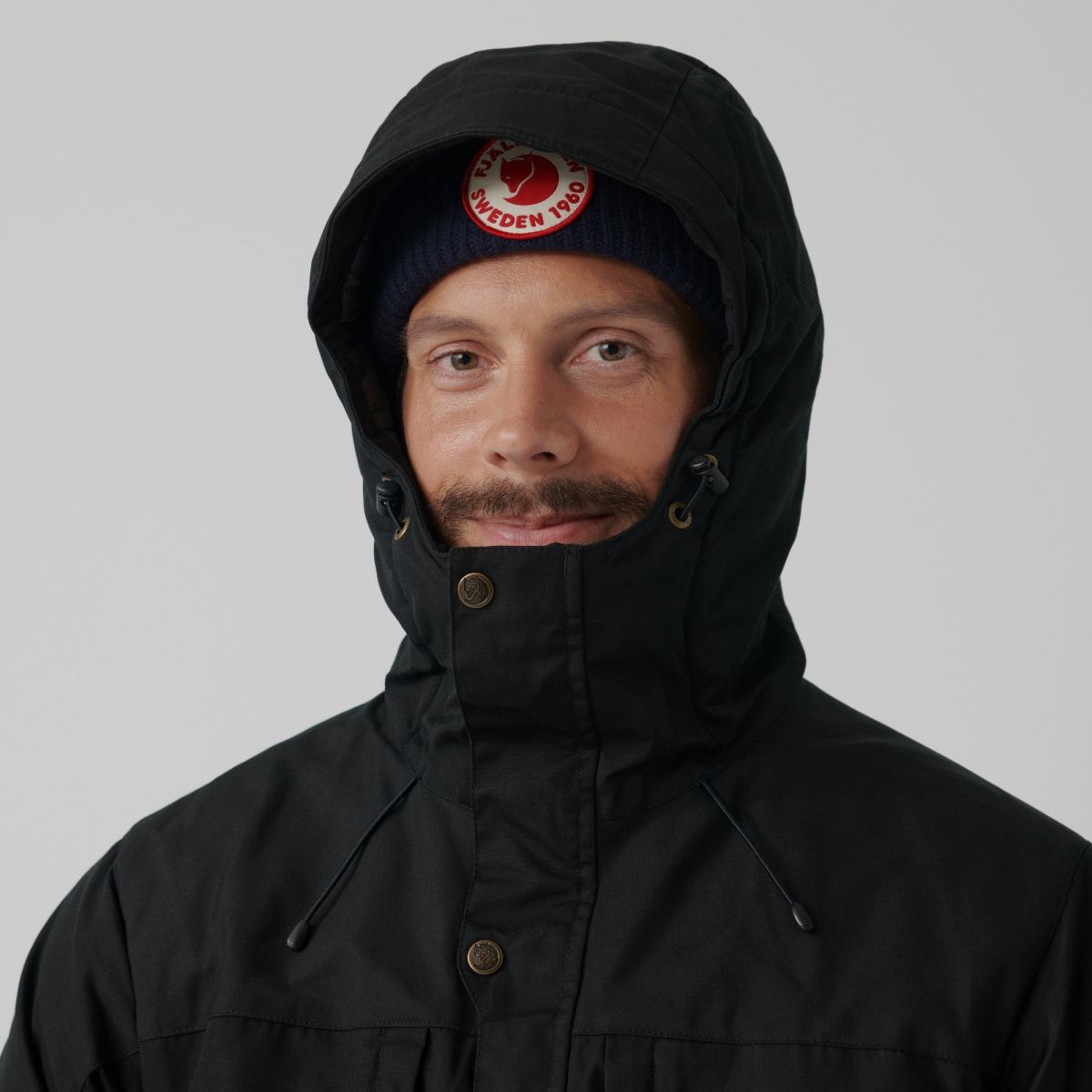 Chaqueta acolchada FJÄLLRÄVEN Skogsö M Gris oscuro