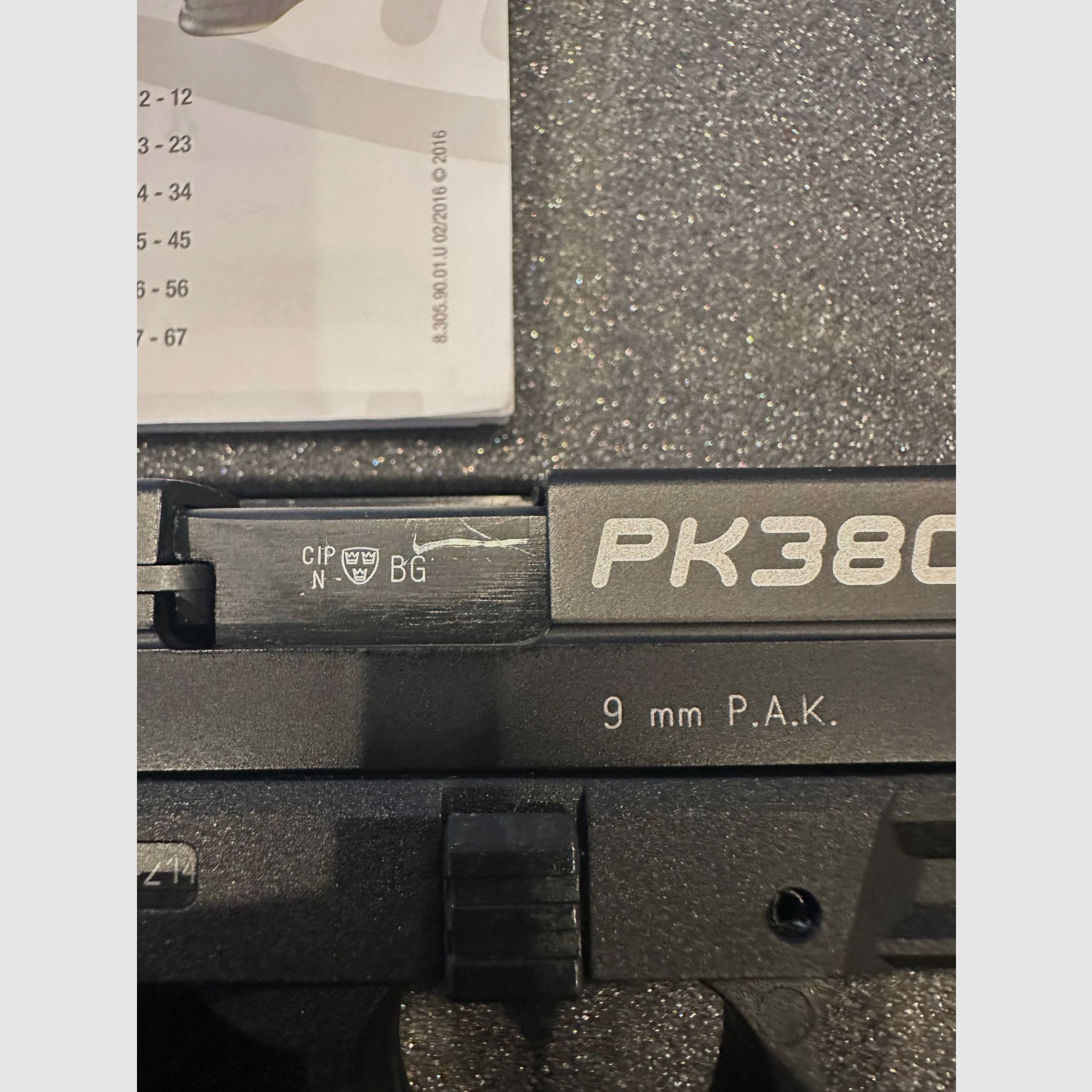 Walther PK 380 Schreckschusspistole, 9 mm – gebraucht mit Zubehör, Bild 2 von 3