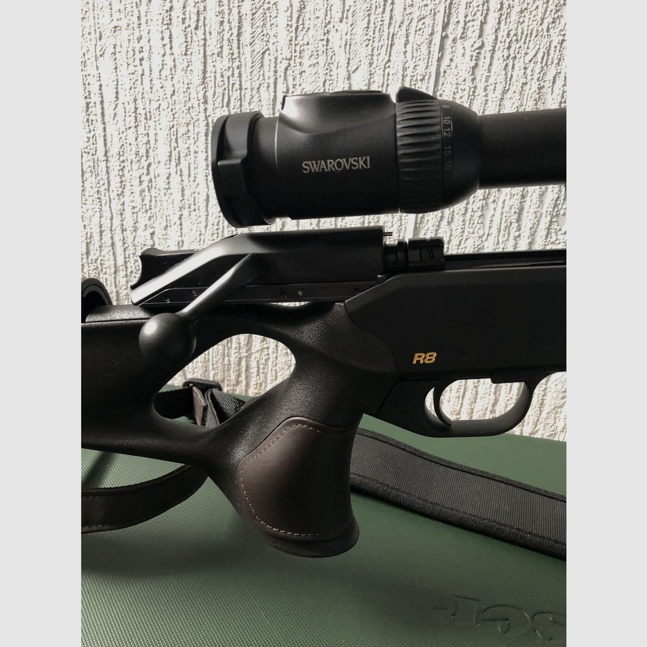 Blaser R8 Ultimate, .308 Win, Swarovski Z8i 2,3-18x56, Stalon X-Series