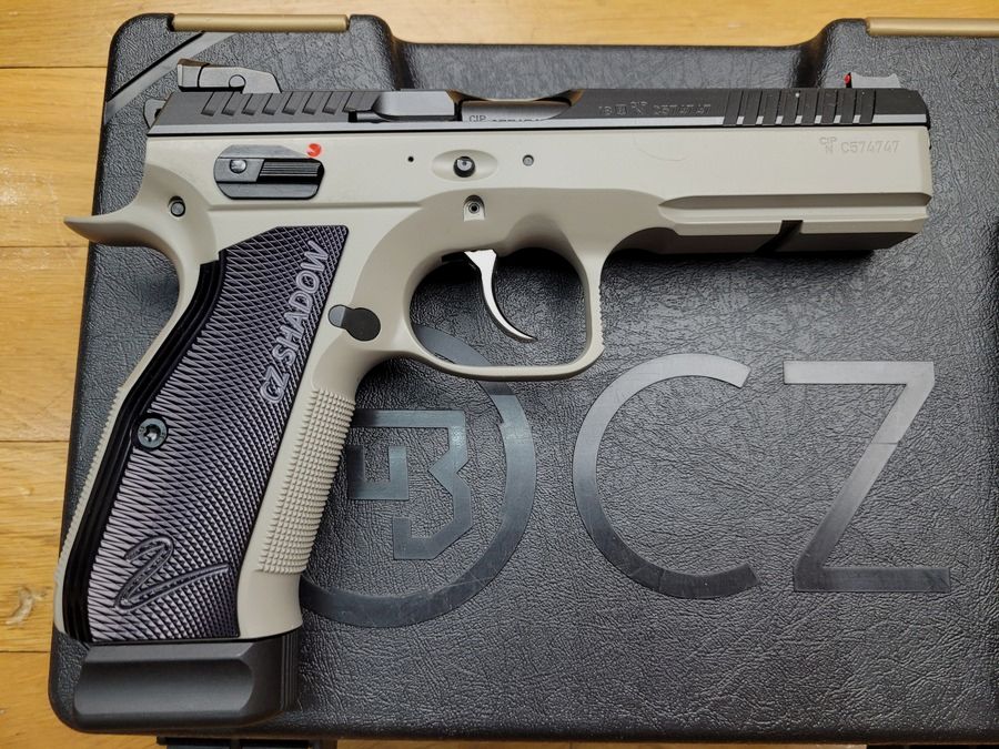 Wunderschöne CZ Shadow 2 Pistole – Seltene Urban Grey Version – 9×19 – Originalkoffer – drei Magazine 18 Schuss – keine Kratzer! – voll ambidextrisch – Zustand NEU!, Bild 8 von 14