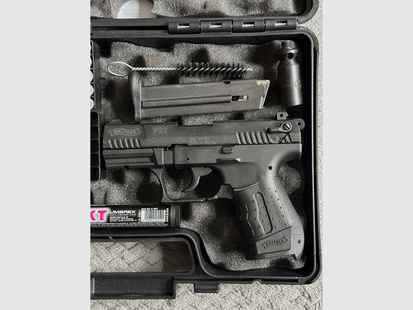 Walther P22 P.A.K. Schreckschuss met munitie en afvuur effecten