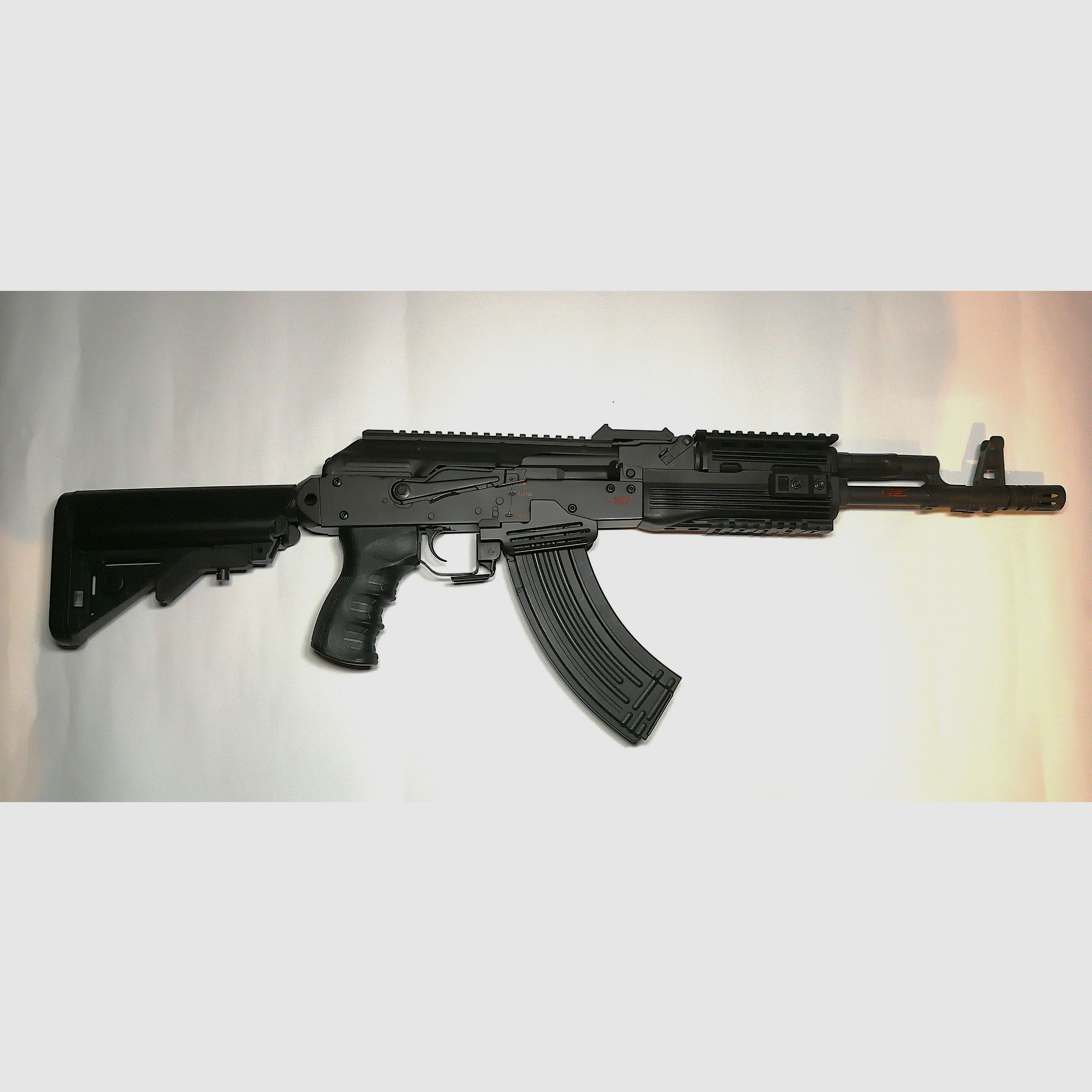 AK 74 Gel Blaster avec beaucoup d'accessoires