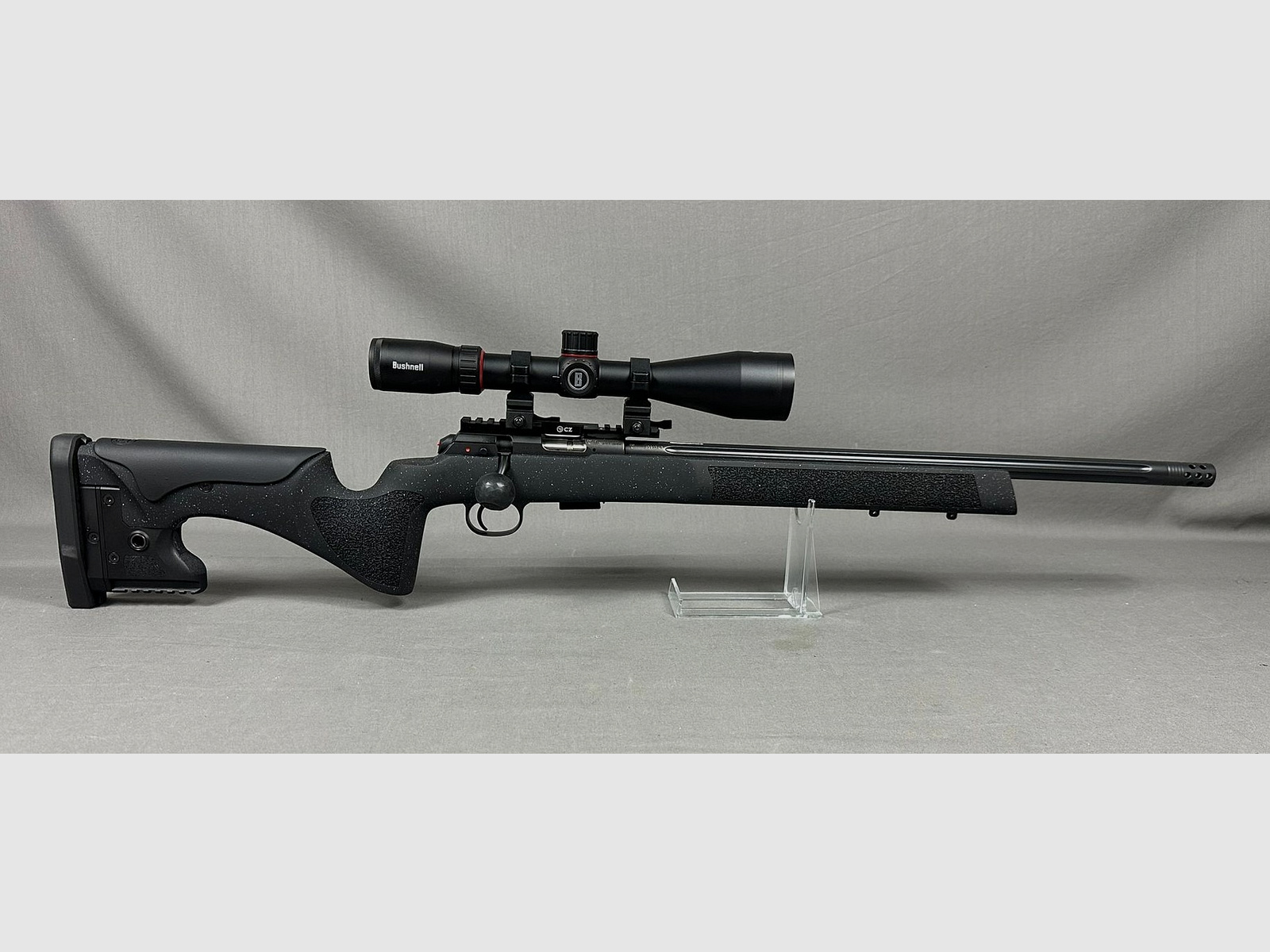 CZ 457 LRP in .22 lr  Black Threaded 20"  mit GPO Spectra 2,5-10x44i