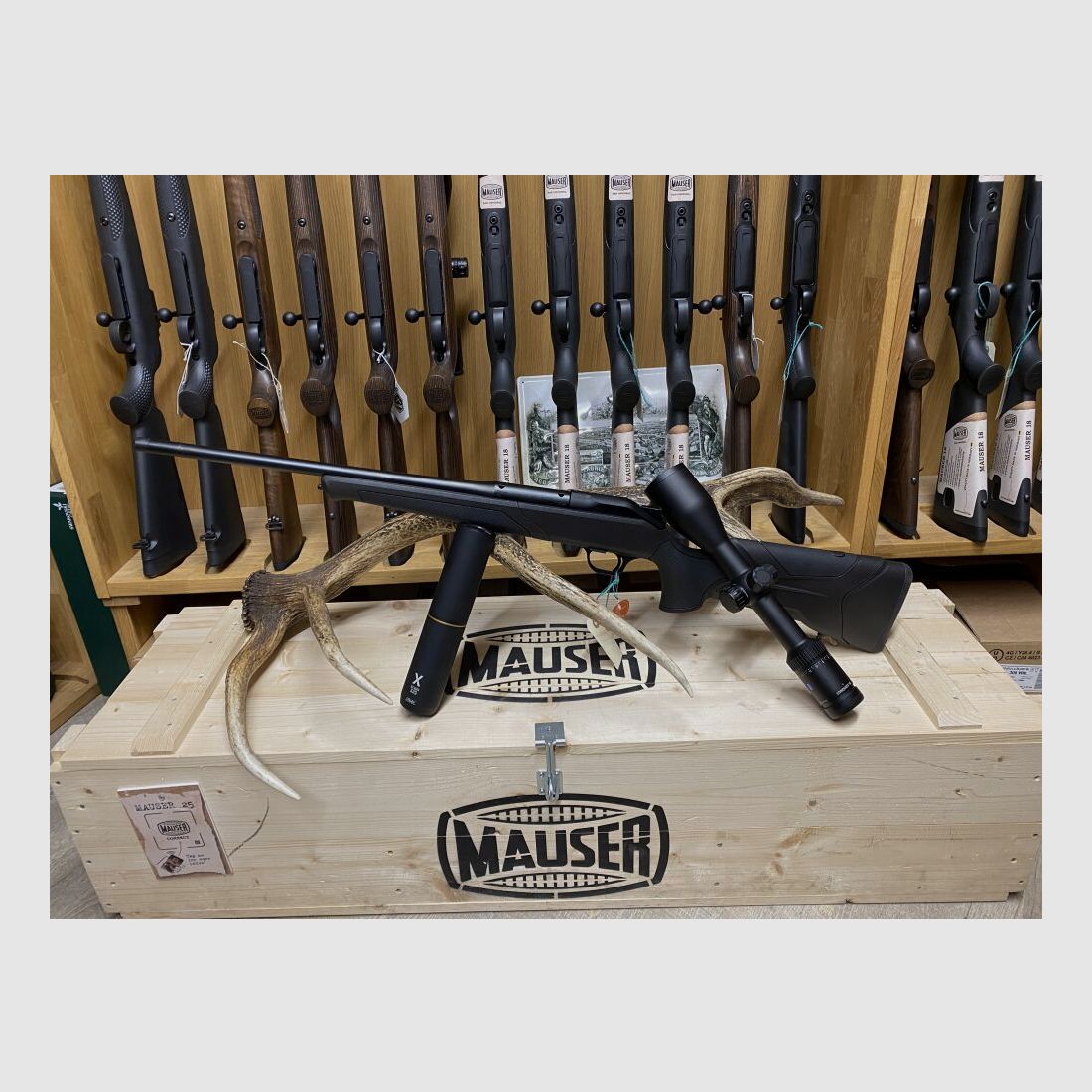 Blaser R8 Professional 2.0, mit Zeiss Conquest V6 2,5-15x56 M, mit Schiene