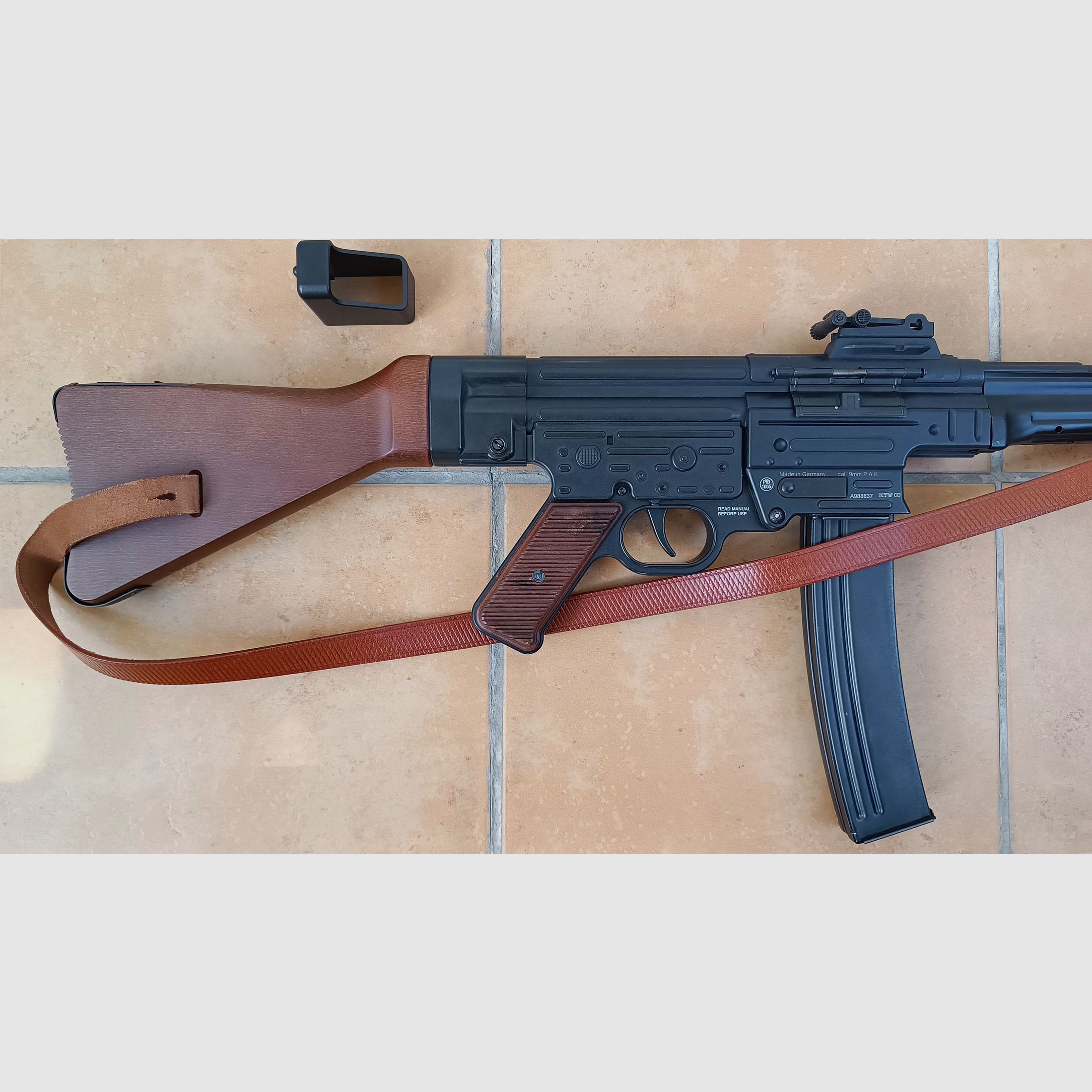 GSG StG 44 Schreckschussgeweer 9 mm P.A.K. incl. draagriem en foedraal, afbeelding 10 van 15
