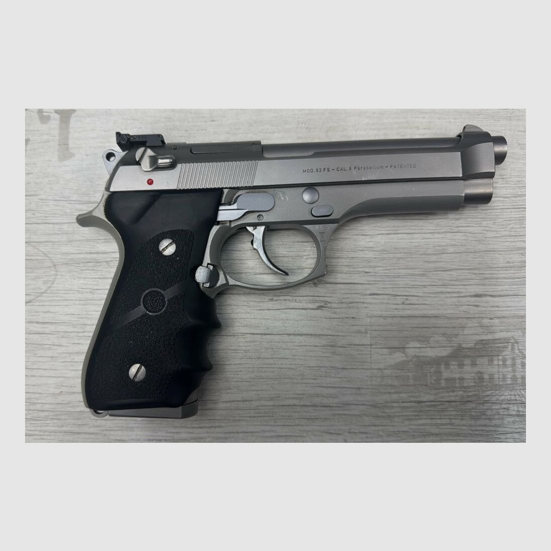 Beretta F92 9mmLuger