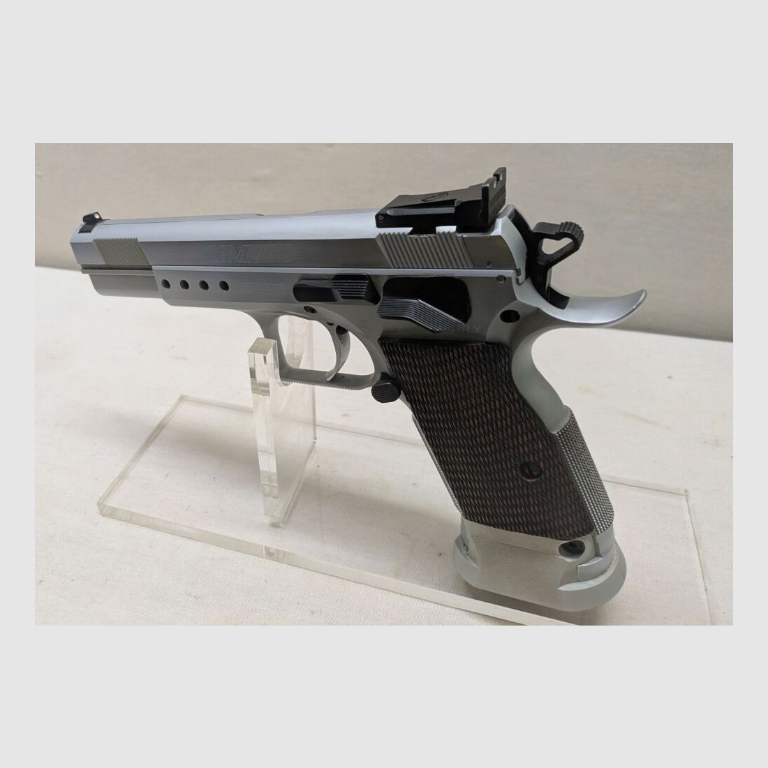 Tanfoglio Limited, zdjęcie 1 z 5