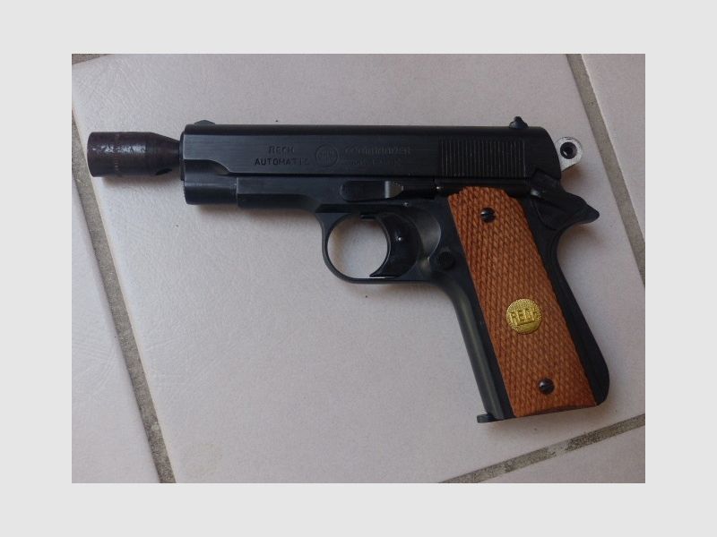 RECK COMMANDER (small 1911) Cal. 8mm k West Germany with magazine, blank firing adapter A, wooden grip panel