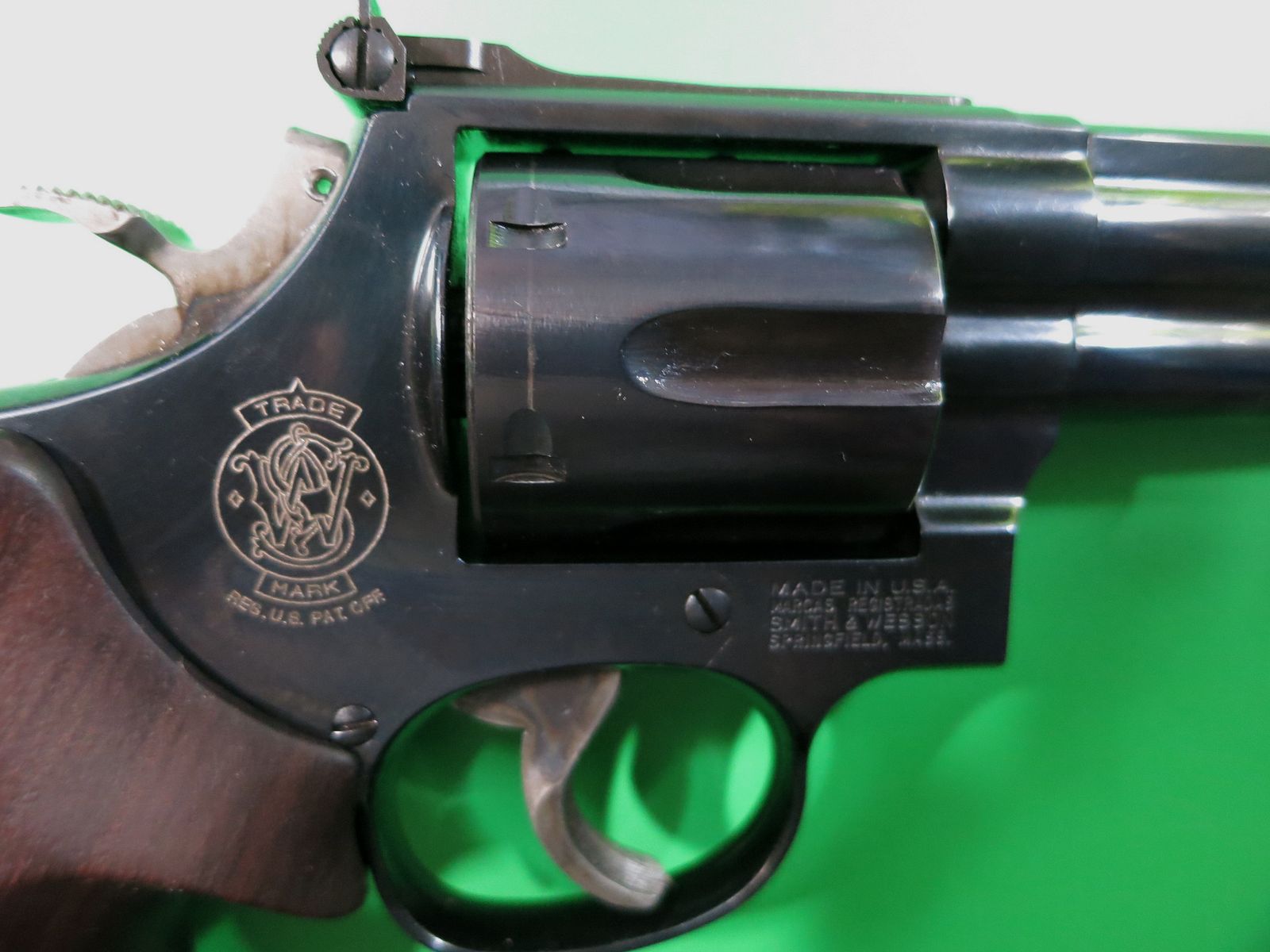 Revolver SMITH & WESSON Model 586-4, Target Champion 6", Cal. 38/357 Mag, Royal Blue #97