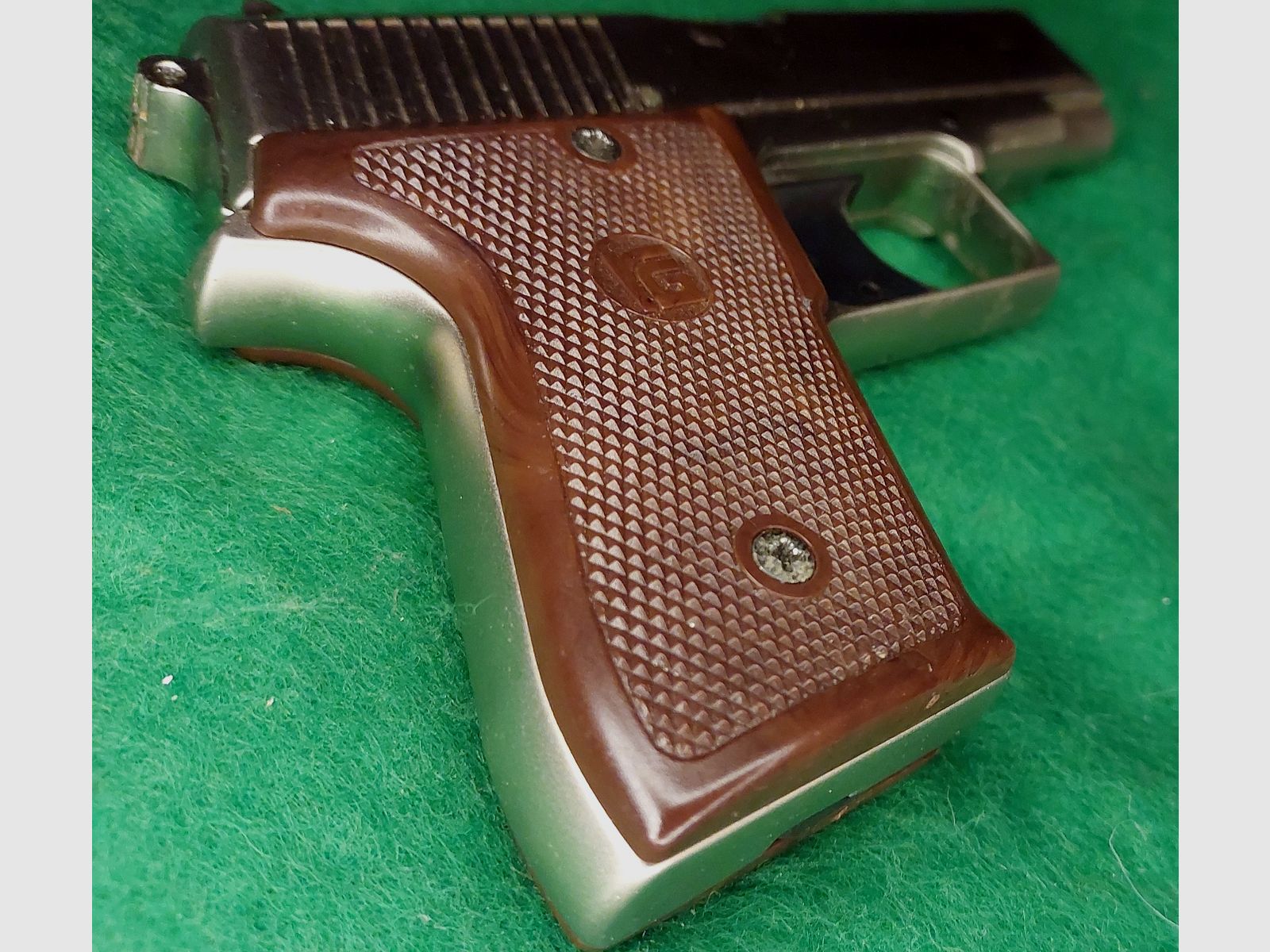 Röhm RG 300 Schreckschuss Pistole (RG300) Kal. 6mm Flobert VERNICKELT (PTB 327)