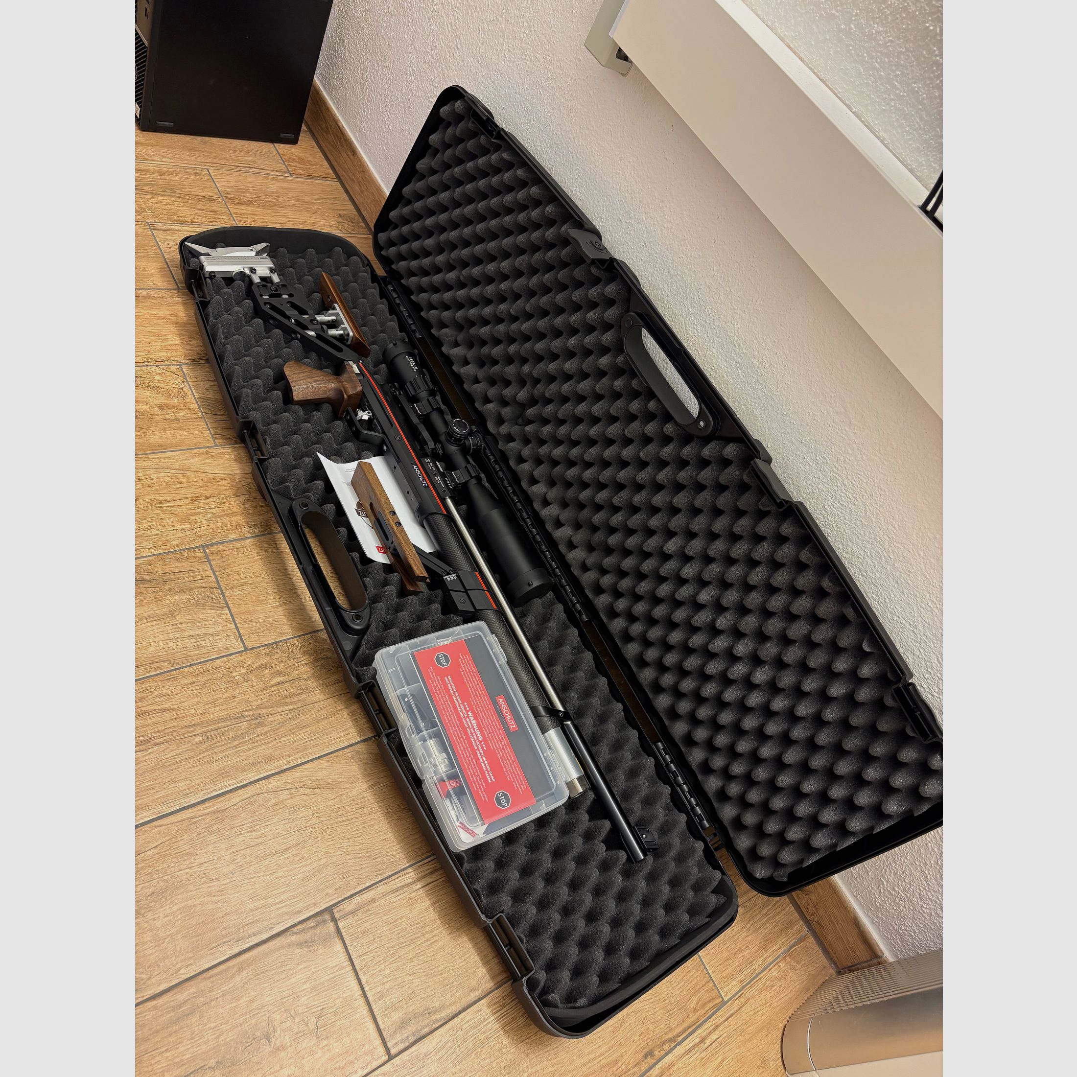 Anschütz Luftgewehr 9015 ONE Basic 1 mal benutzt Rechnung vorhanden