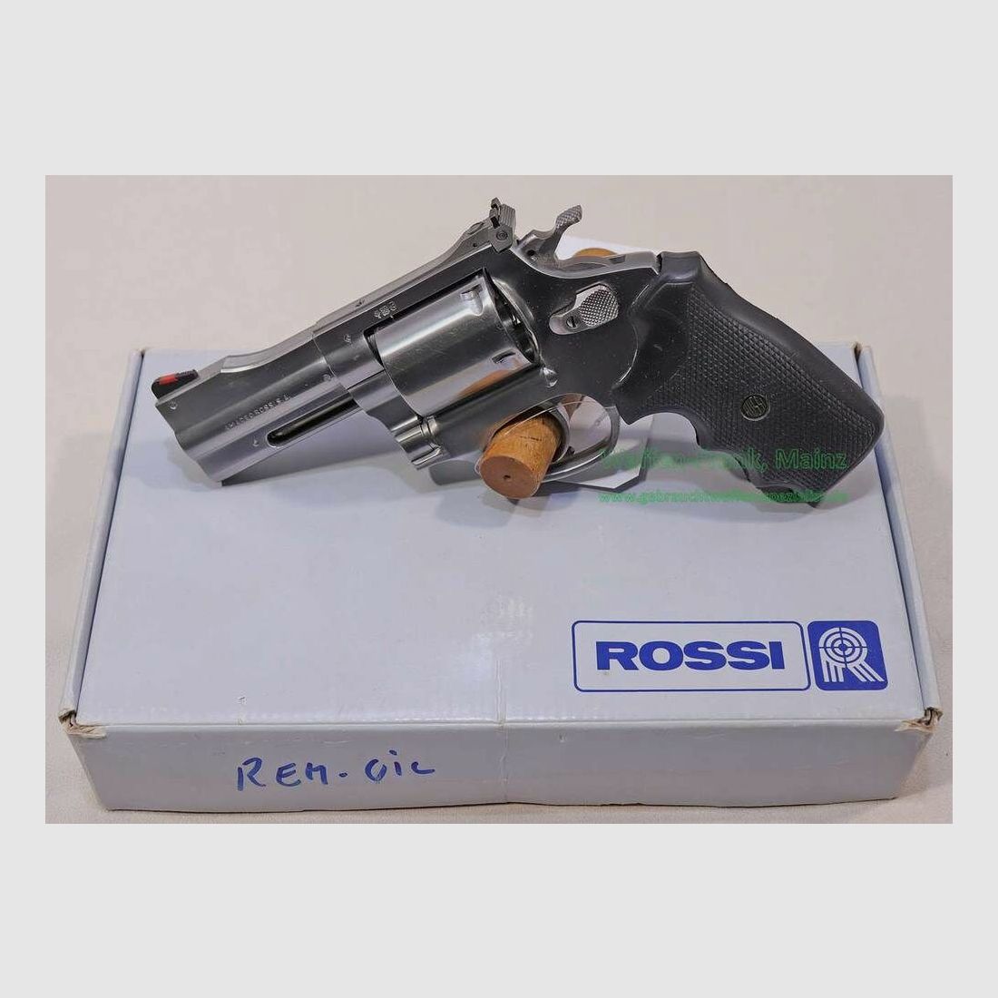 Rossi 720Stainless