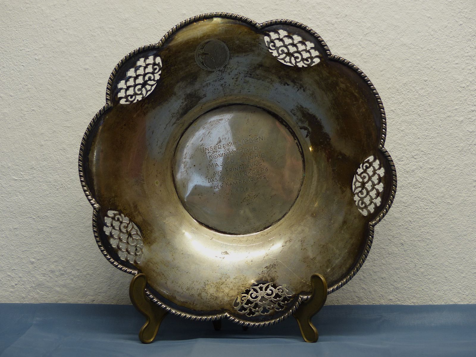 Piatto d'onore del comandante maggiore Linke del corpo ufficiali del gruppo di combattimento 806 WK II 2. WK