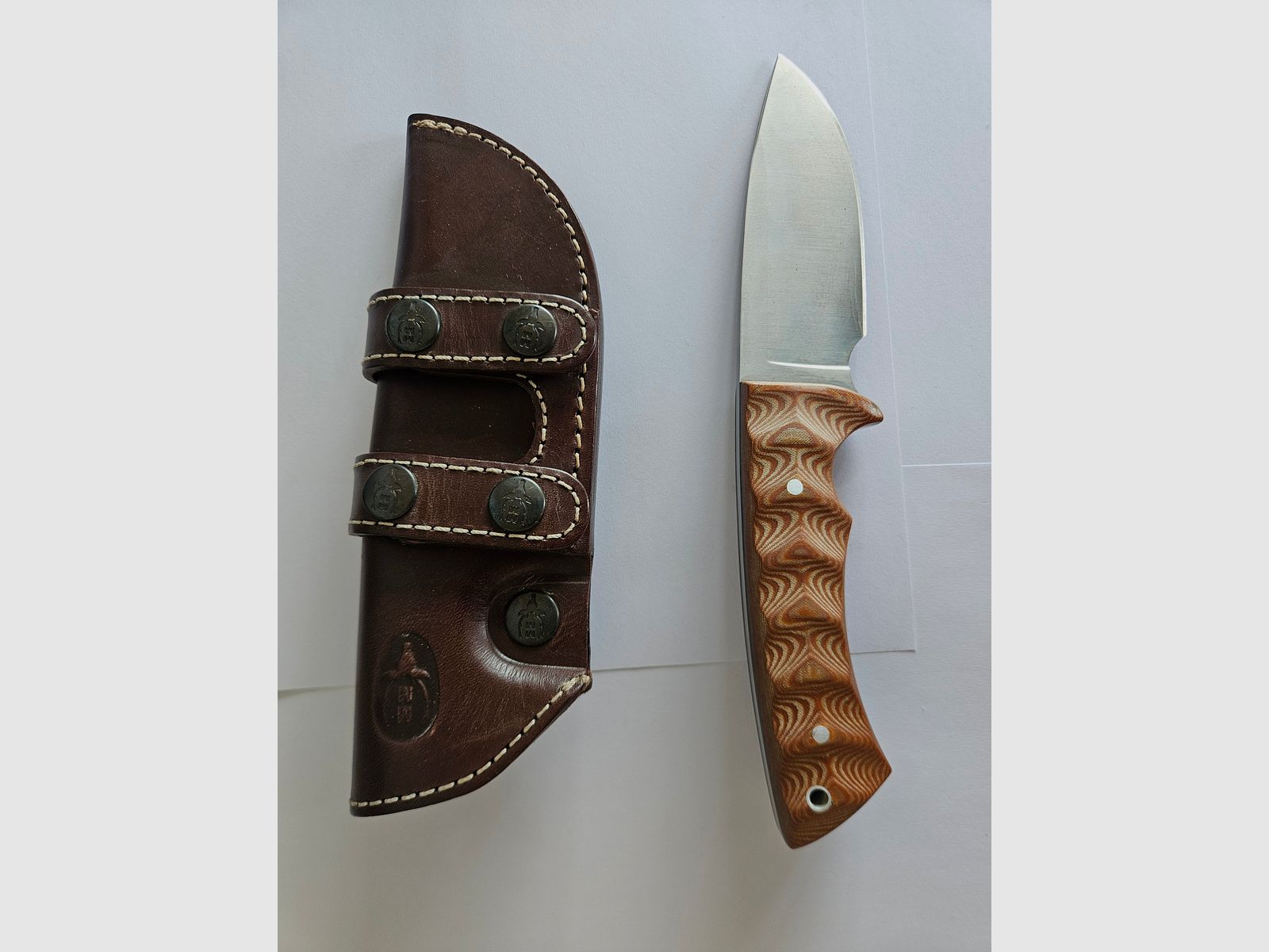 Couteau Muela Rhino