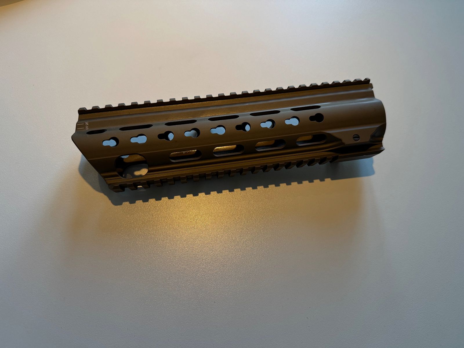 HK MR223 Slim Line kurzer Handschutz FDE/RAL8000 Version 