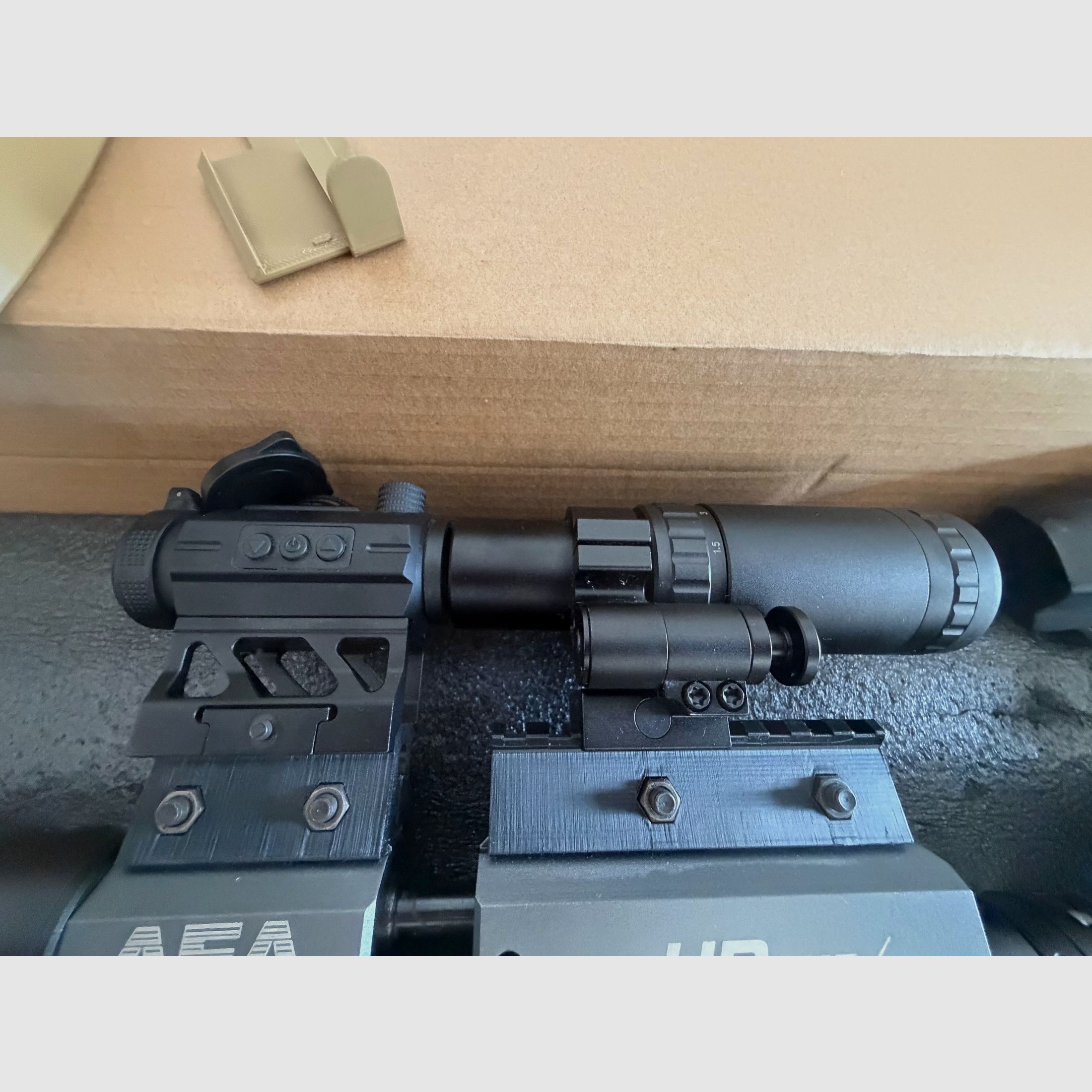 AEA HP-Max MK1 Kal .35 (9mm) F-Luftgewehr – Pump-Action, RED-DOT + Magnifier, Tactical Setup