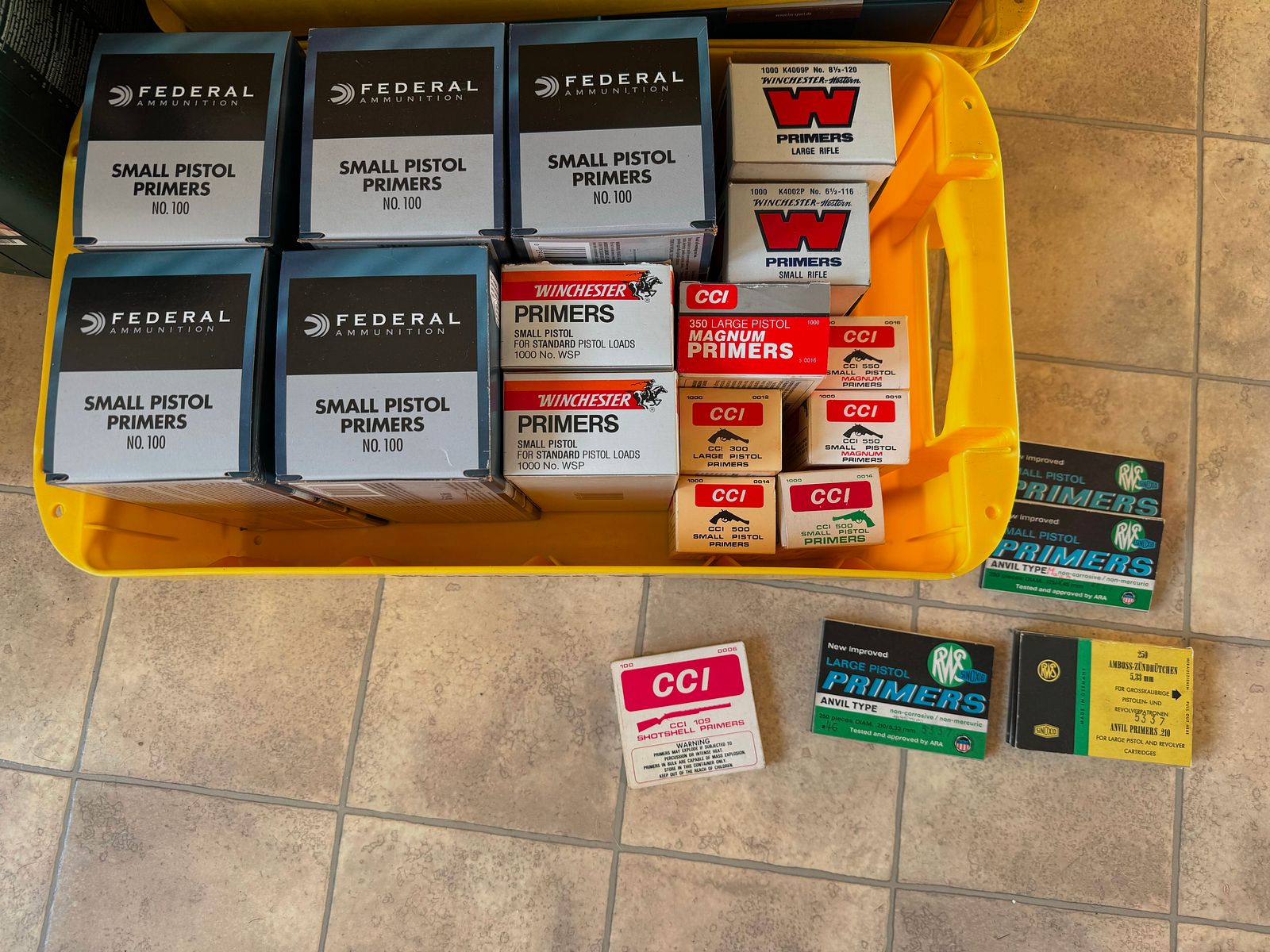 Wiederladen .38Spezial / .357Magnum - Diverses wie Zünder, Hülsen, Geschosse, Matrizen, Kokillen..