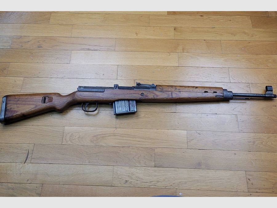 Très beau et très rare fusil semi automatique allemand Walther G43 – Rare production par « bcd » de mai/juillet 1944 pour la SS – Arme monomatricule – beaux poinçons « aigle étoile » et Saint-Etienne – beau bois – Arme « mythique » de la 2 WW – TBE ++, image 29 sur 37