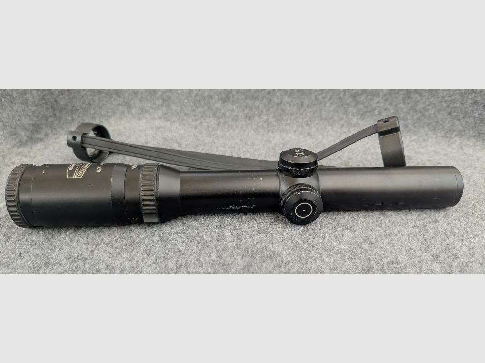 Schmidt & Bender 1,25-4 x 20 mit Absehen 4