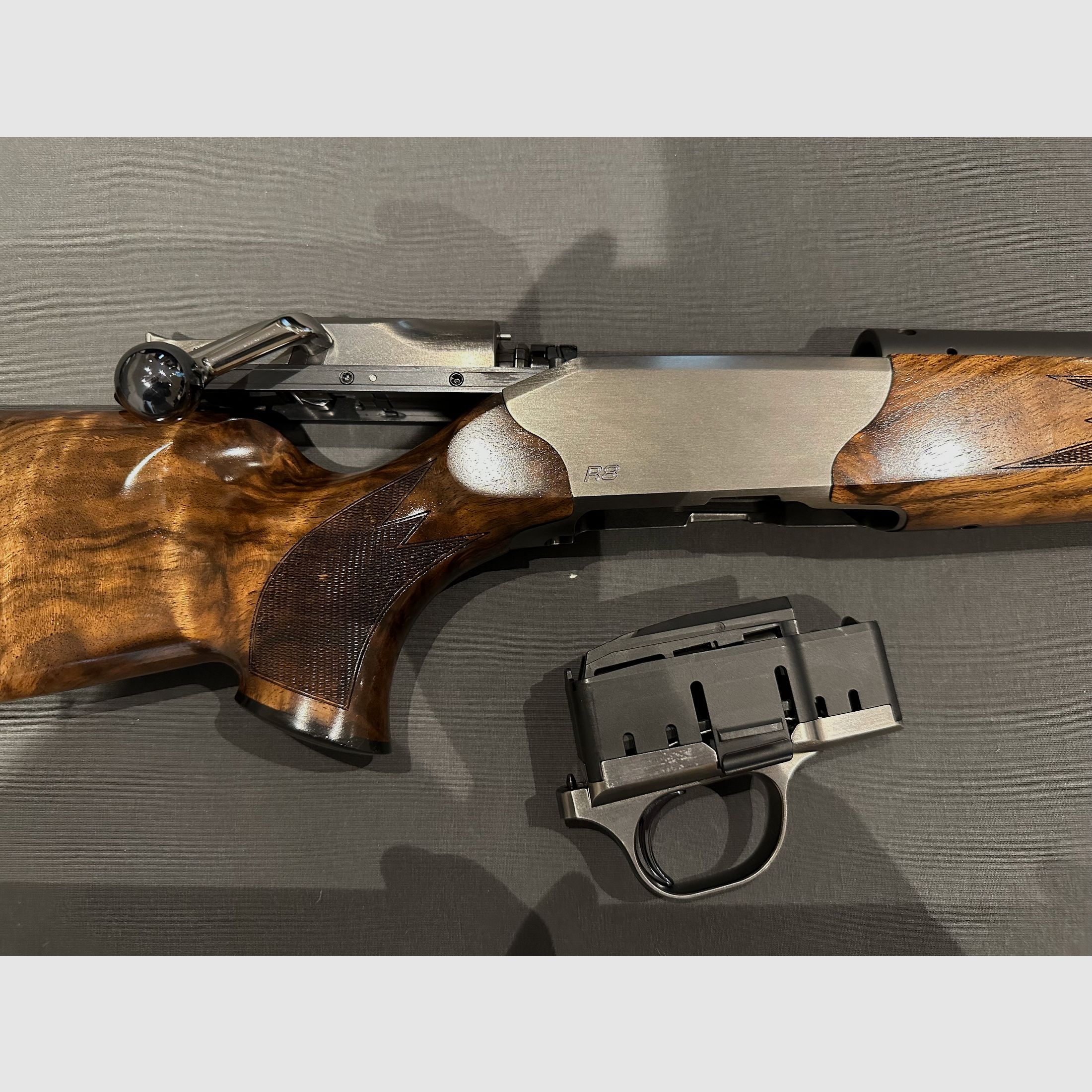 Custom Blaser R8 Ruthenium 