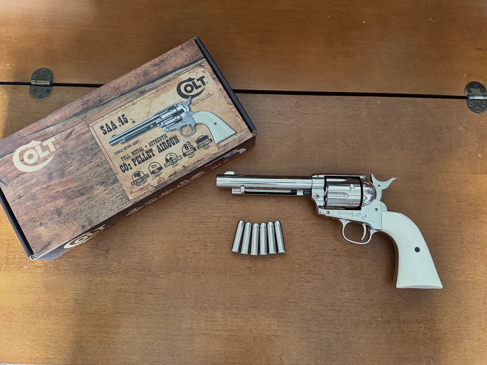 Umarex Legends Colt SAA Single Action Army 4,5mmBB CO2 Nickel Finish