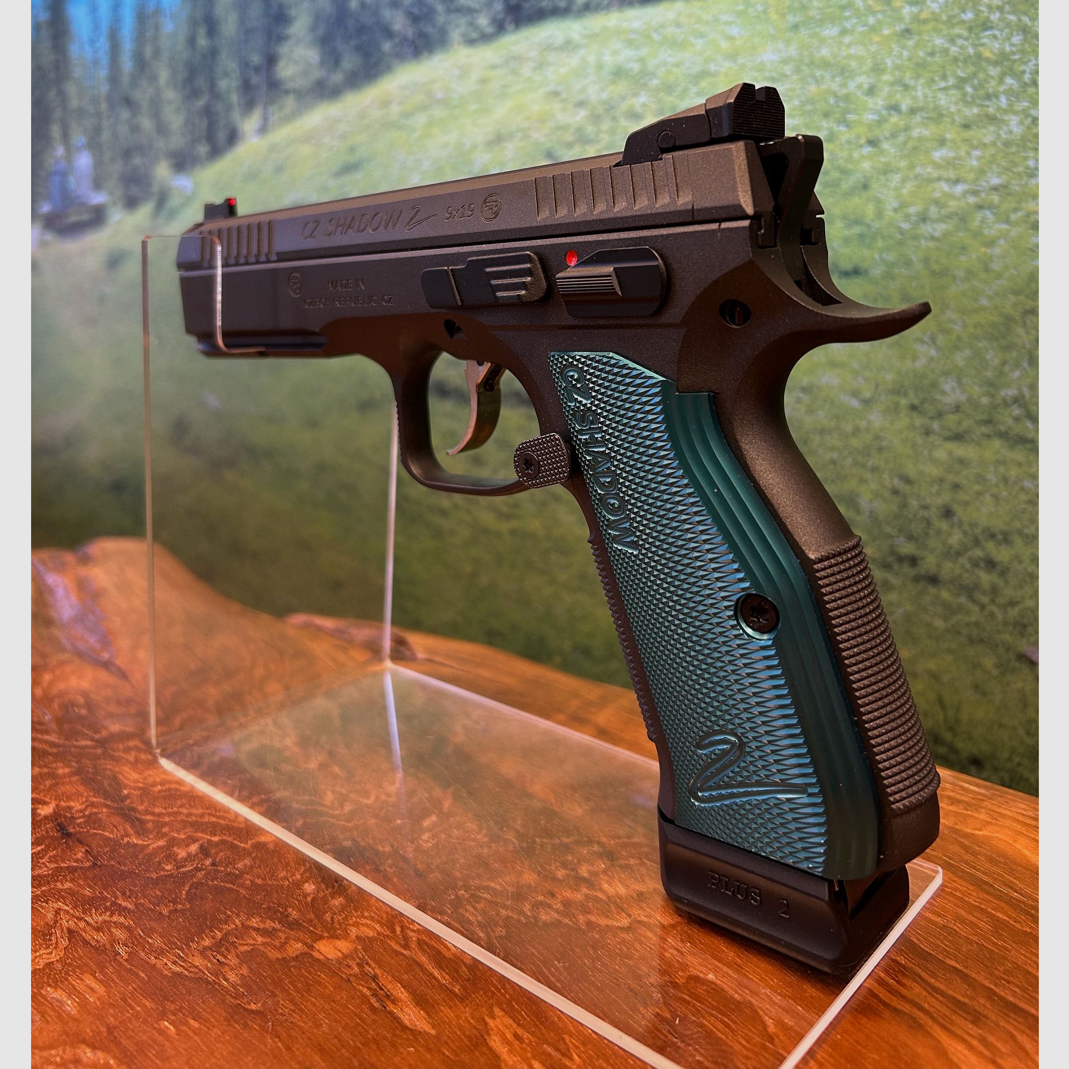 CZ Shadow 2 / SPEZIAL FARBEN / MEGA DEAL