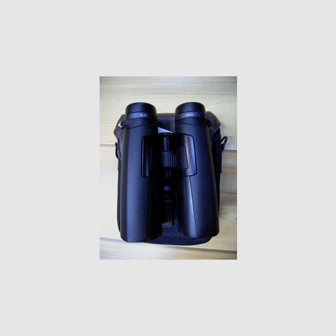 Zeiss 8x42 Victory HT