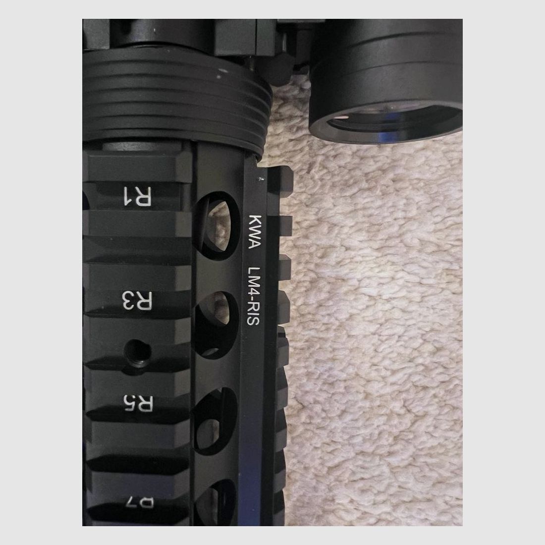KWA LM4 RIS GBB – Neuwertig mit Red Dot, Tasche & Zubehör